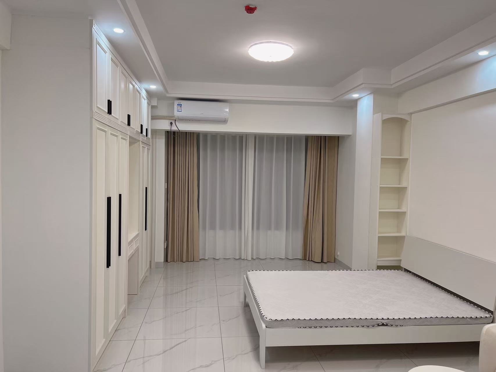 大汉吉星汇  1室1厅1卫    1200.0元/月室内图