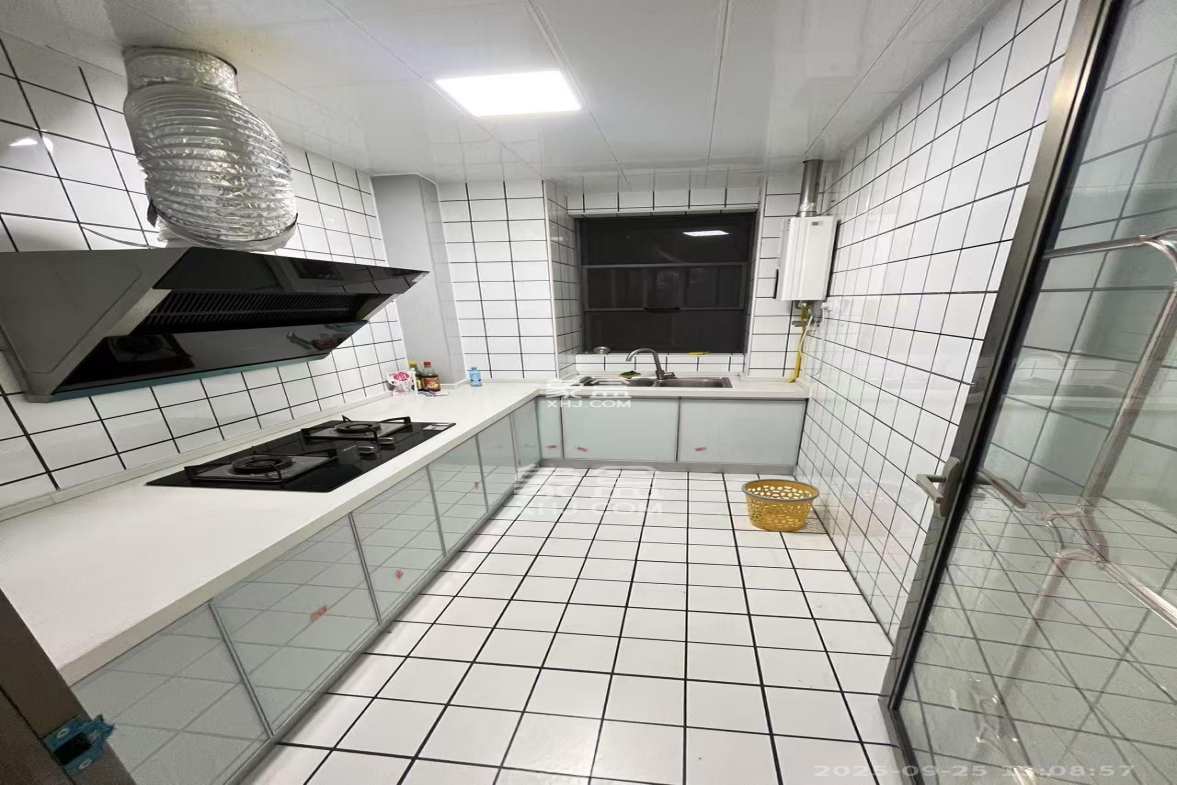 恒基凯旋门三期 2室2厅1卫 1700.0元/月 恒基凯旋门三期 2室2厅1卫 1700.0元/月室内图