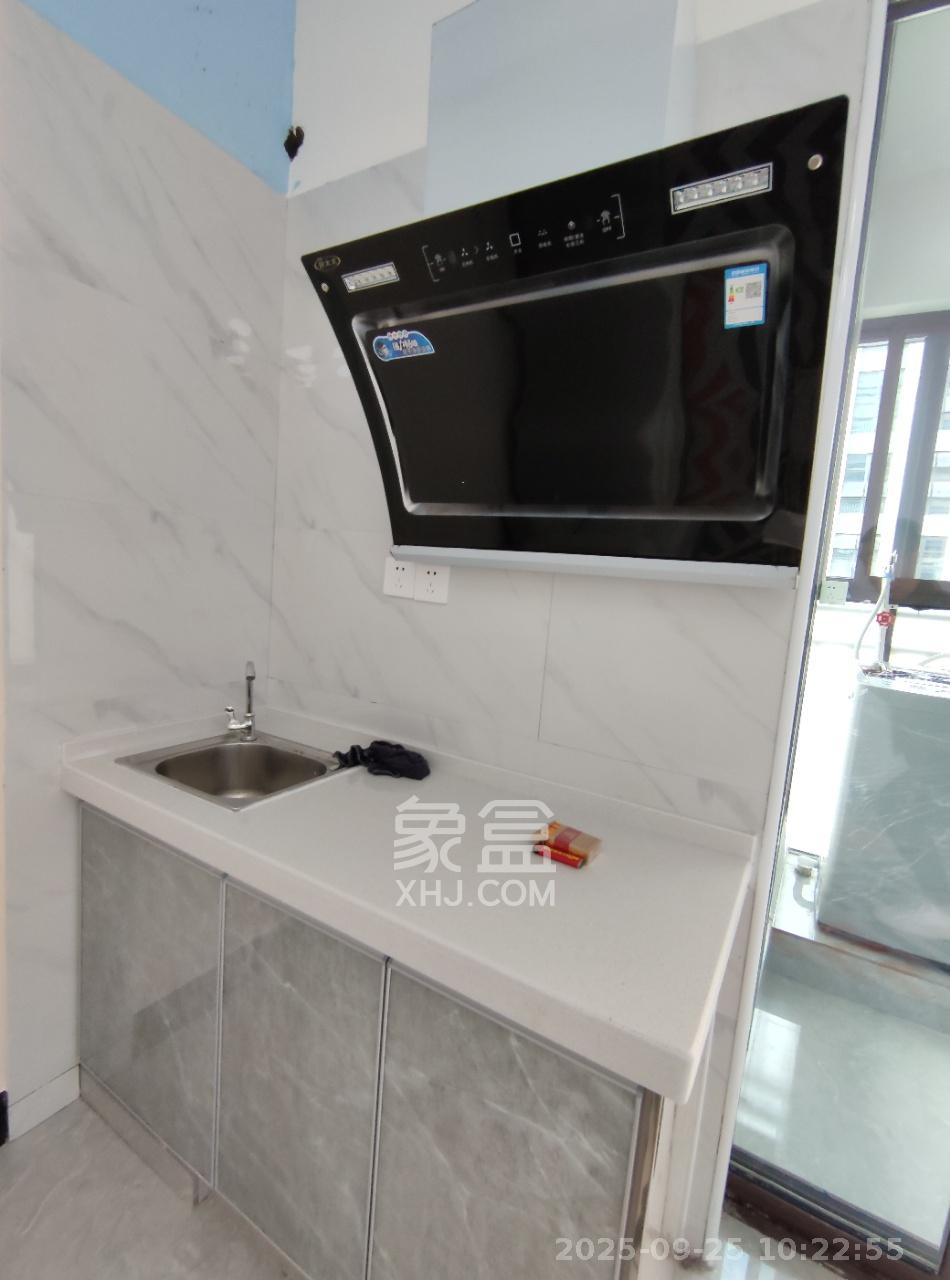 尚鑫海悦(新长海尚海城) 1室1厅1卫 1380.0元/月 尚鑫海悦(新长海尚海城) 1室1厅1卫 1380.0元/月室内图