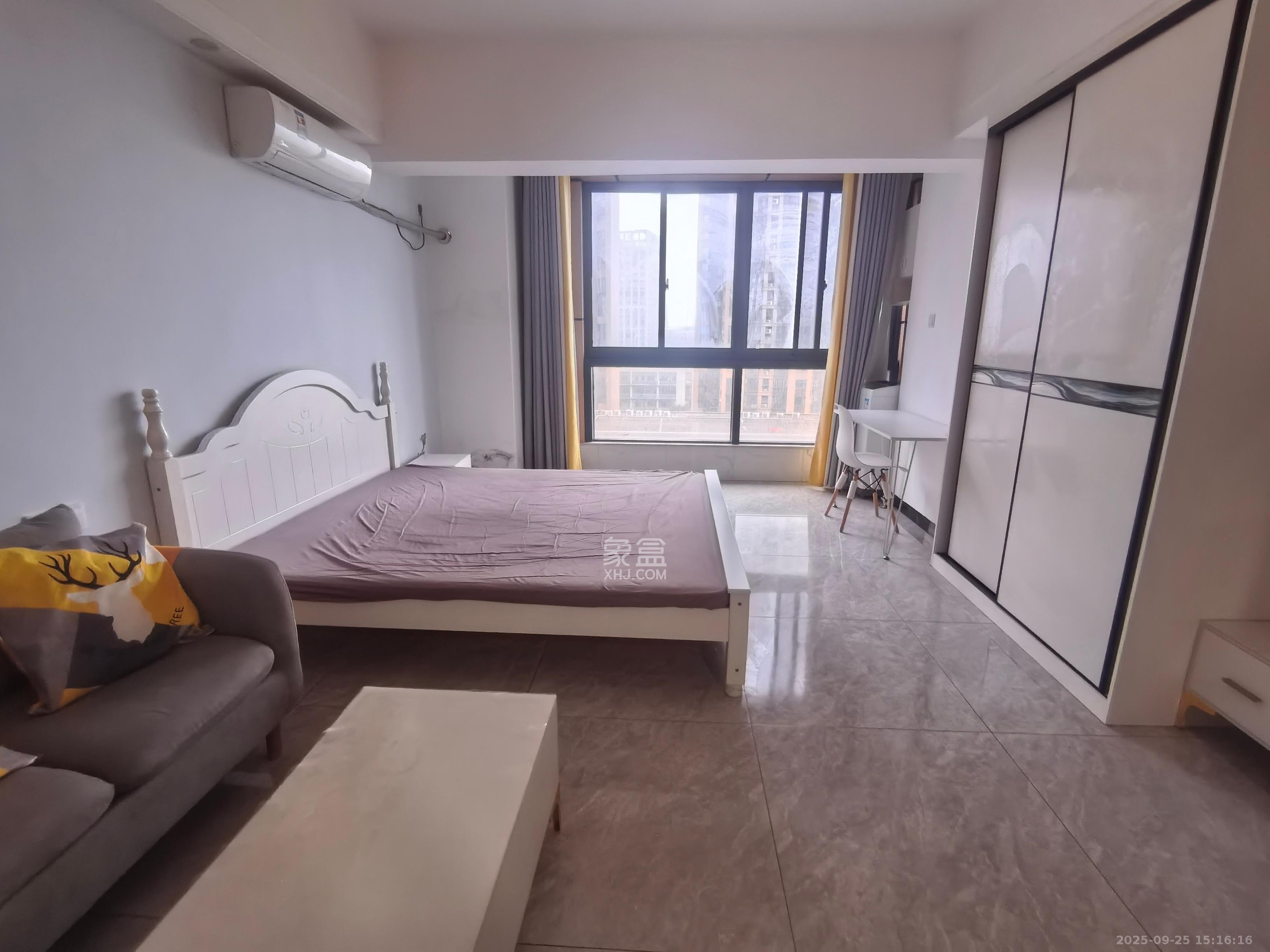 C-park天悦城(紫檀溪苑二期) 1室1厅1卫 1600.0元/月 C-park天悦城(紫檀溪苑二期) 1室1厅1卫 1600.0元/月室内图