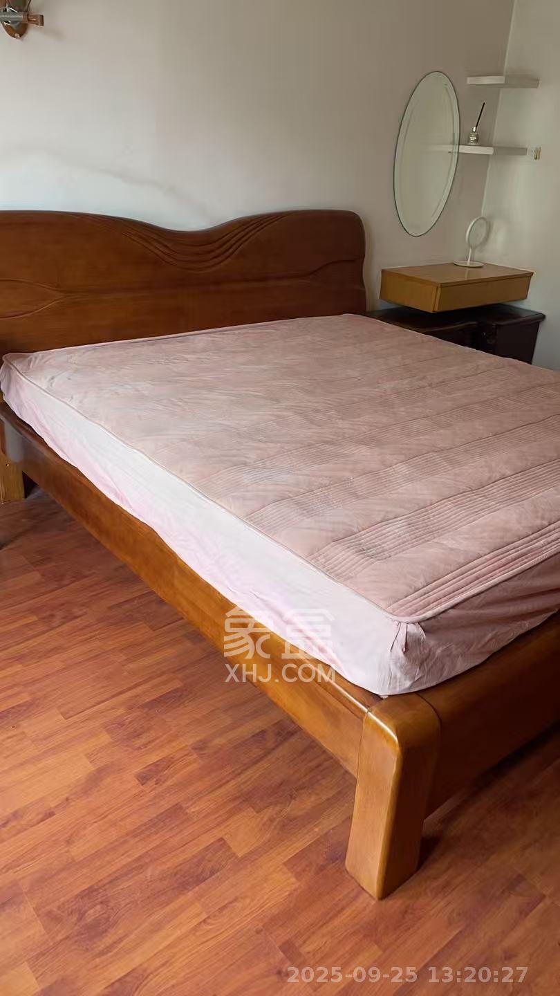 恒达花园  4室2厅2卫    2600.0元/月室内图