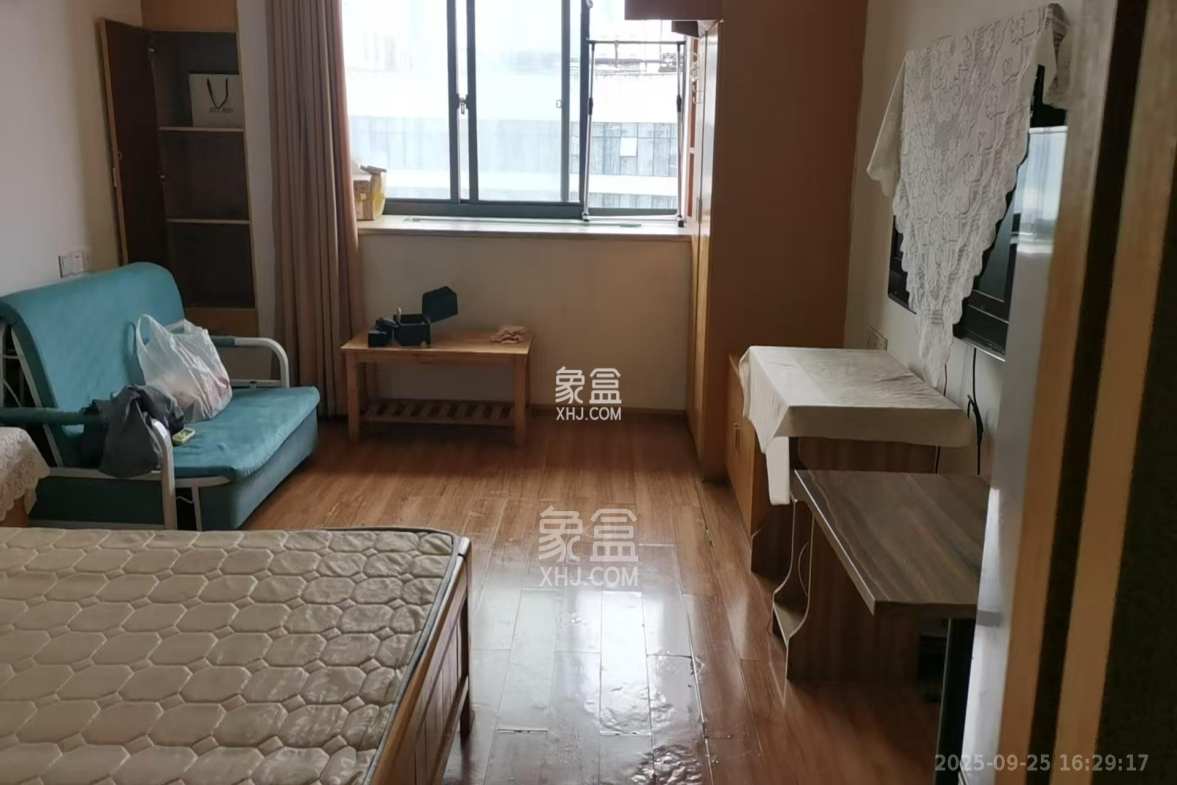 长沙紫金苑 1室1厅1卫 1700.0元/月 长沙紫金苑 1室1厅1卫 1700.0元/月室内图