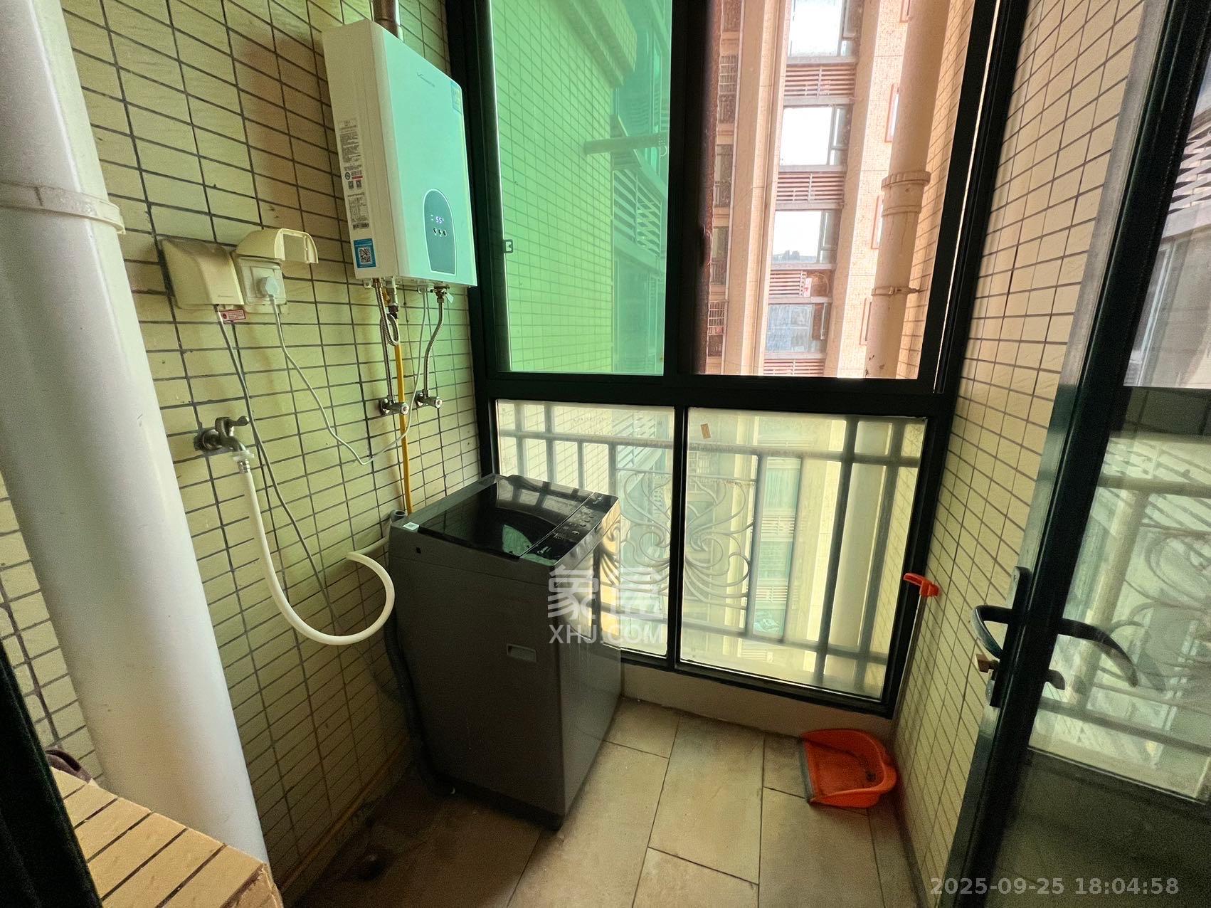 恒大雅苑 2室2厅1卫 2200.0元/月 恒大雅苑 2室2厅1卫 2200.0元/月室内图