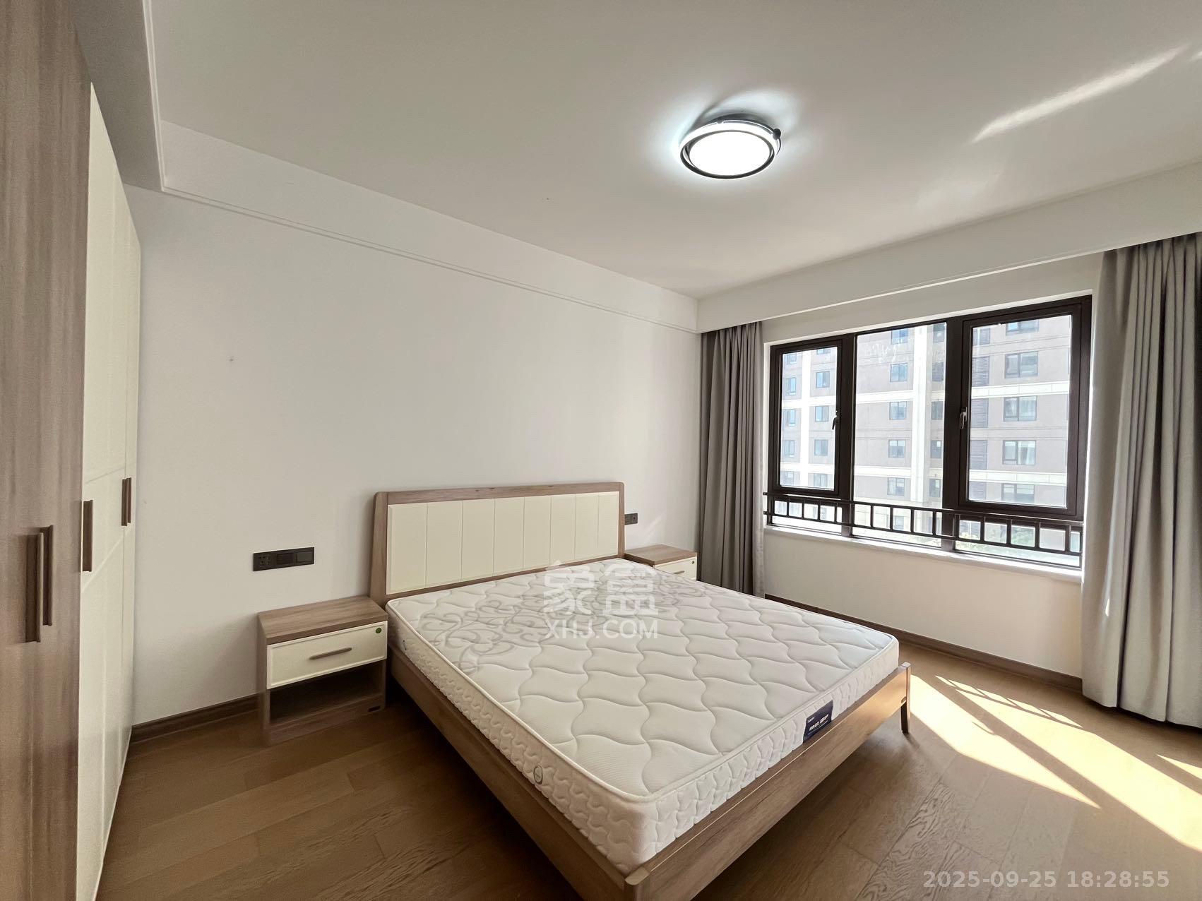 卓越江岸 4室2厅2卫 4800.0元/月 卓越江岸 4室2厅2卫 4800.0元/月室内图