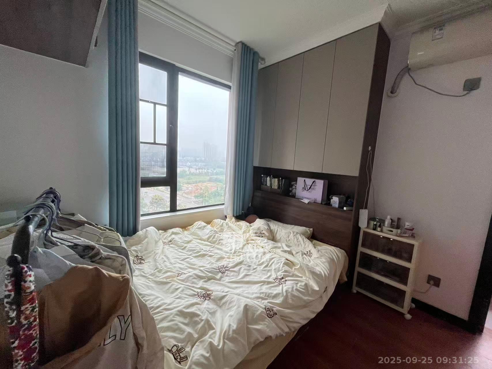 东合新苑 1室1厅1卫 1100.0元/月 东合新苑 1室1厅1卫 1100.0元/月室内图