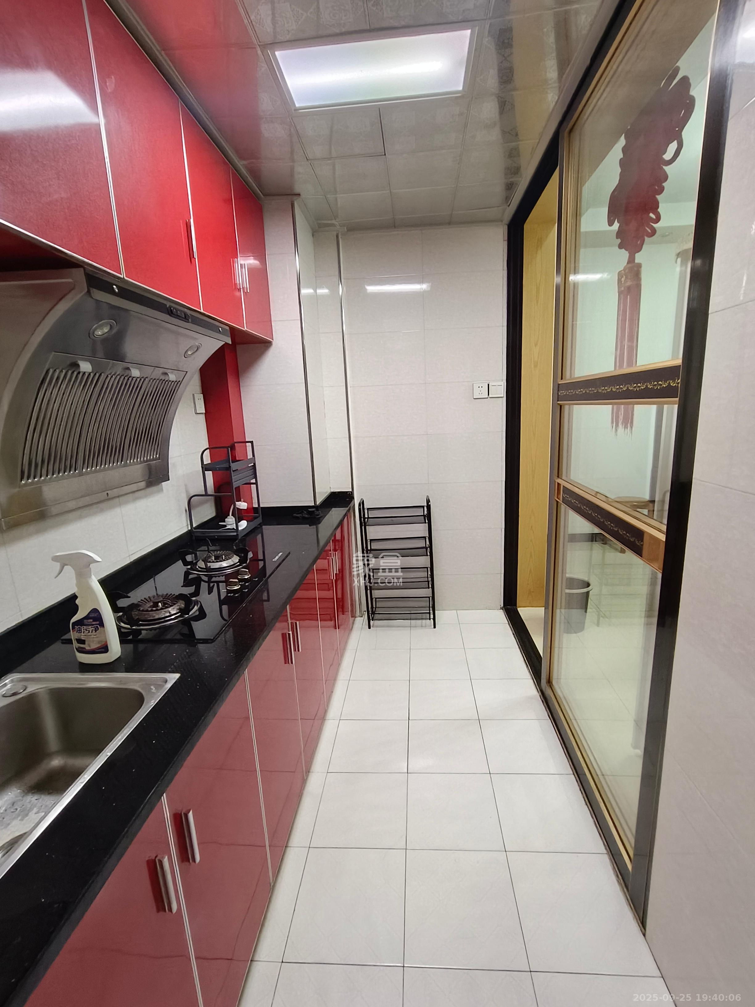 方略潇邦 2室2厅1卫 1600.0元/月 方略潇邦 2室2厅1卫 1600.0元/月室内图