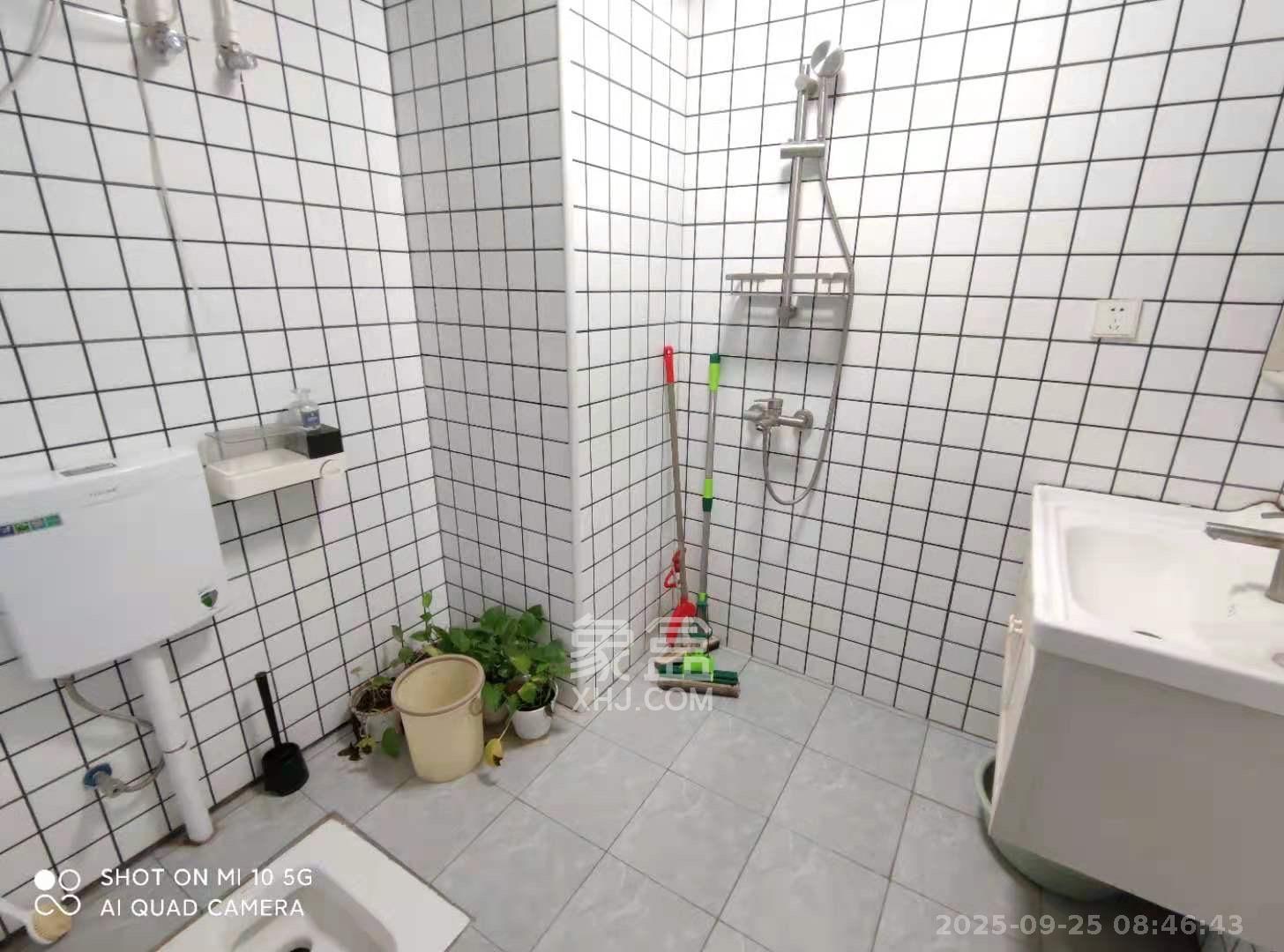 鑫远悦城(鑫远悦时代) 2室1厅1卫 1800.0元/月 鑫远悦城(鑫远悦时代) 2室1厅1卫 1800.0元/月室内图