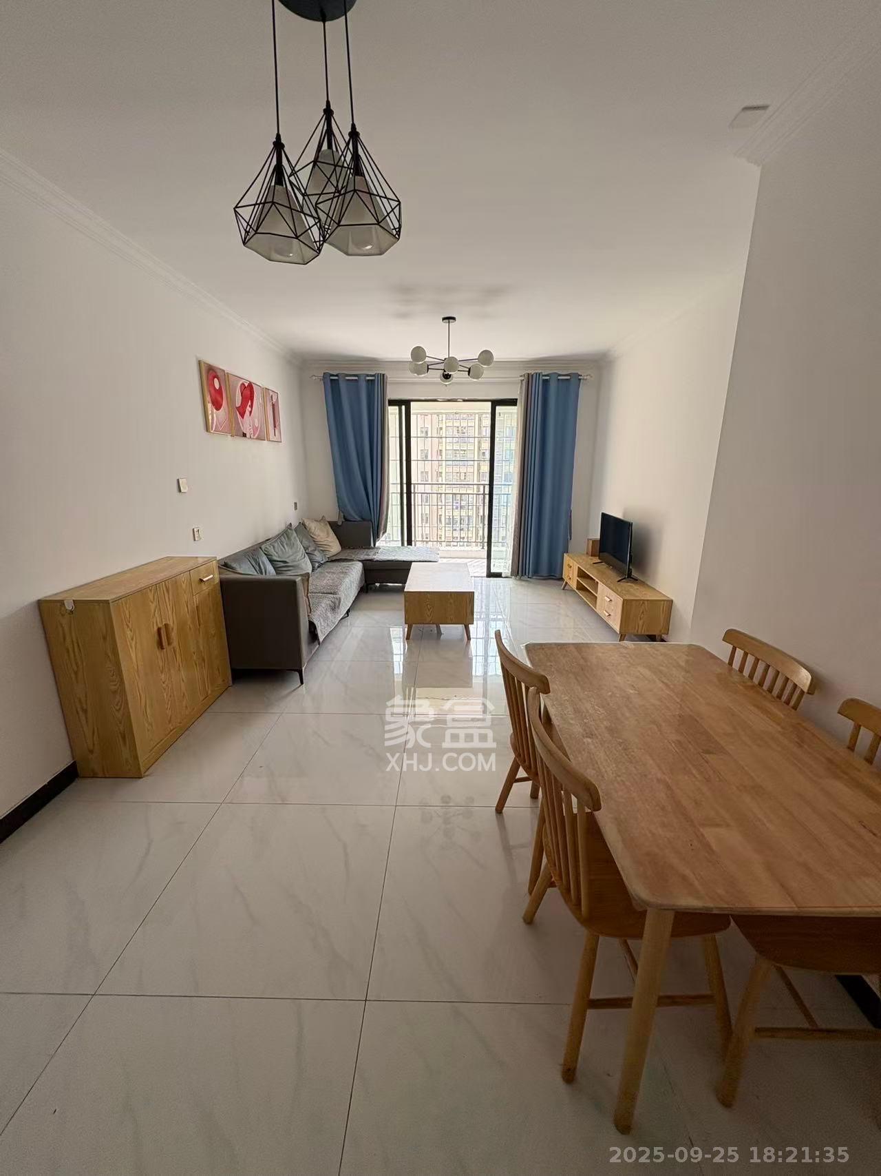 天元涉外桃园 3室2厅2卫 2350.0元/月 天元涉外桃园 3室2厅2卫 2350.0元/月室内图