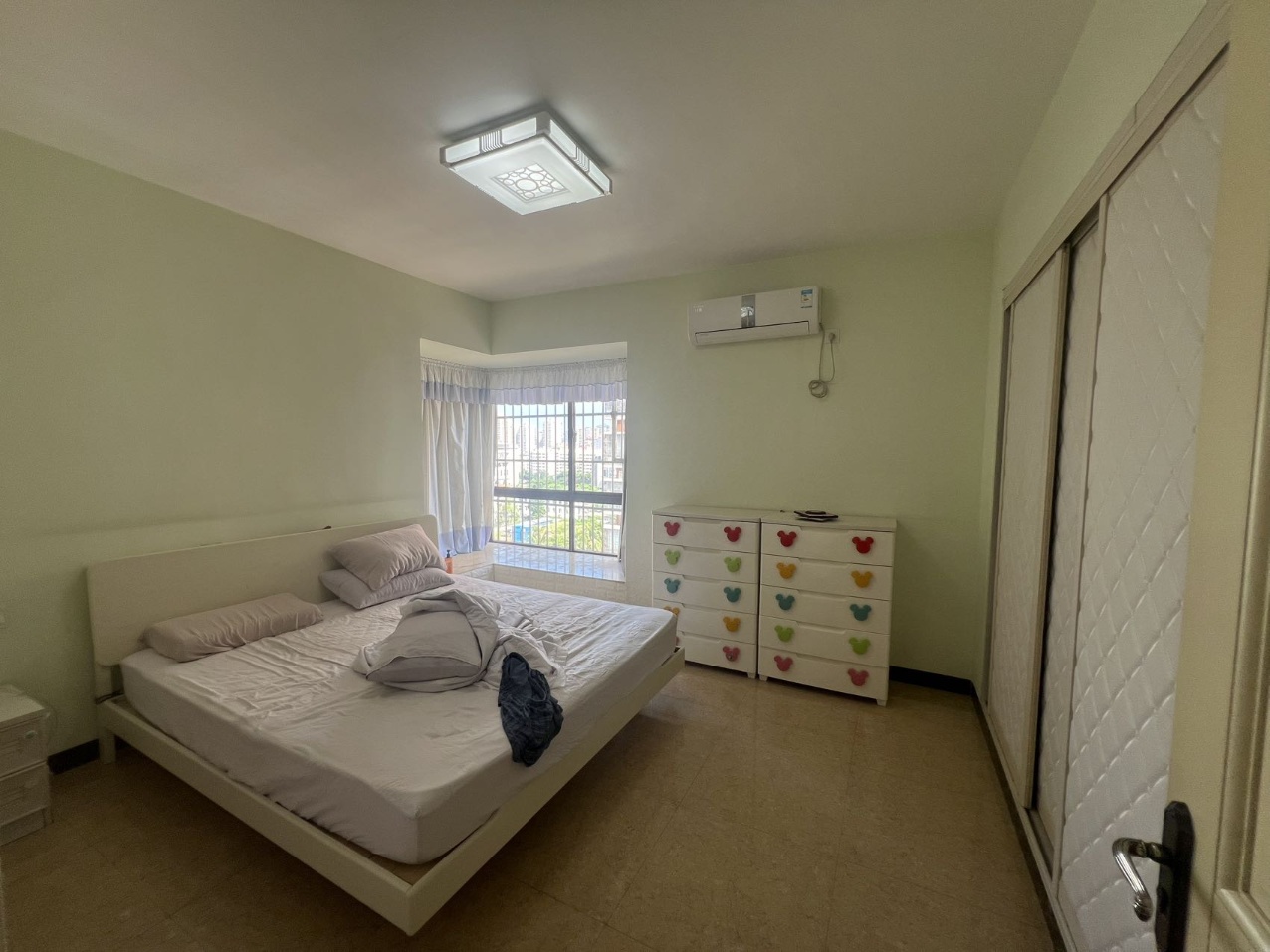 九九华府(一期) 1室0厅0卫 166.0万 九九华府(一期) 1室0厅0卫 166.0万室内图