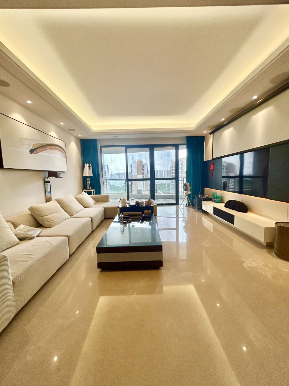 滨江帝景二期(三期) 4室2厅2卫 229.0万 滨江帝景二期(三期) 4室2厅2卫 229.0万室内图