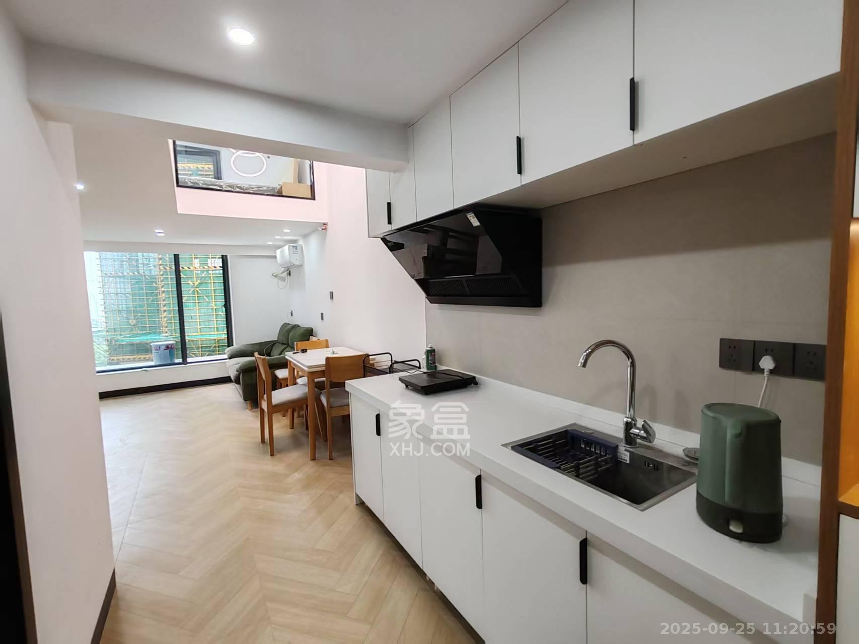 力高凤凰新天  2室1厅1卫    2100.0元/月室内图