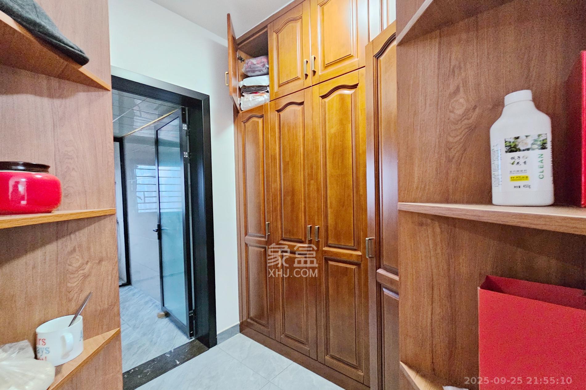 长房东旭国际 4室2厅2卫 192.0万 长房东旭国际 4室2厅2卫 192.0万其他