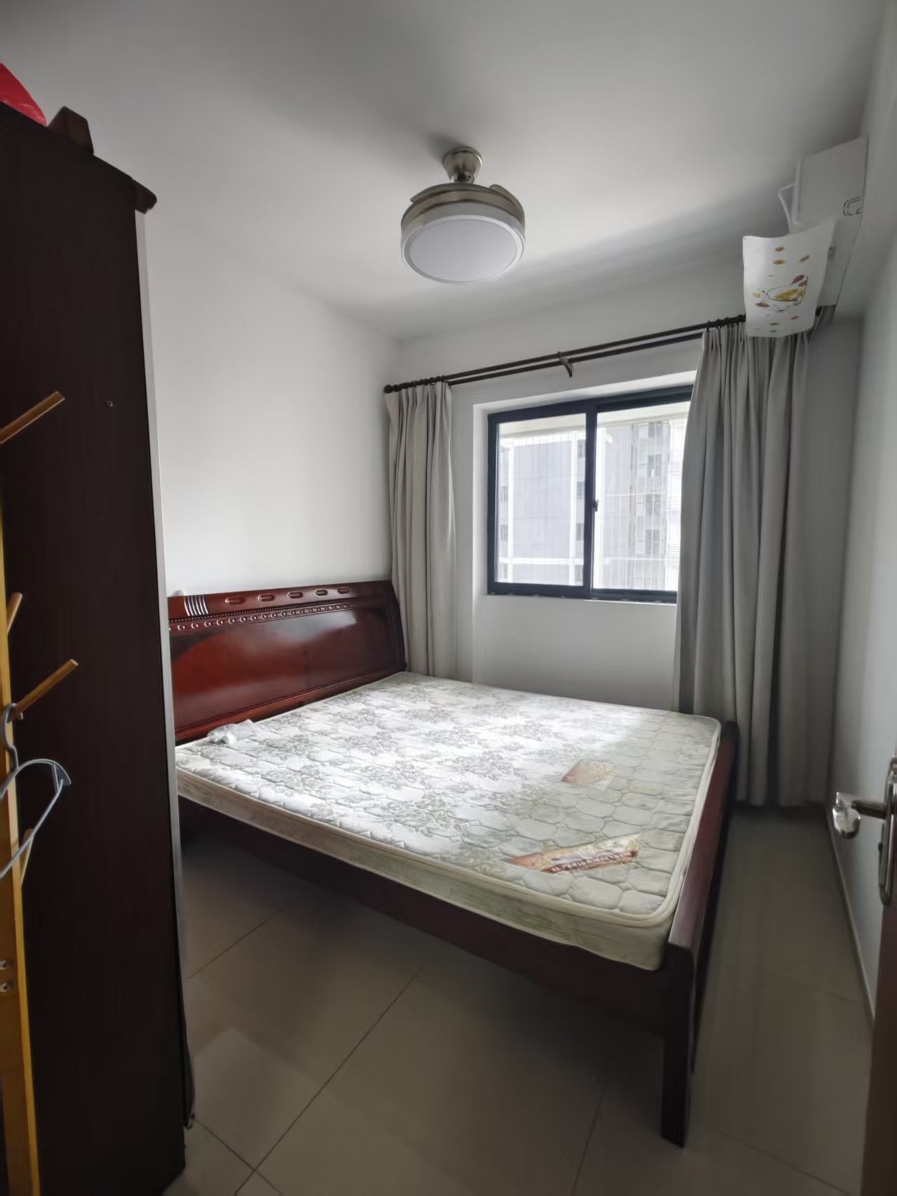 星华海德豪庭 3室2厅1卫 3200.00元/月 星华海德豪庭 3室2厅1卫 3200.00元/月室内图