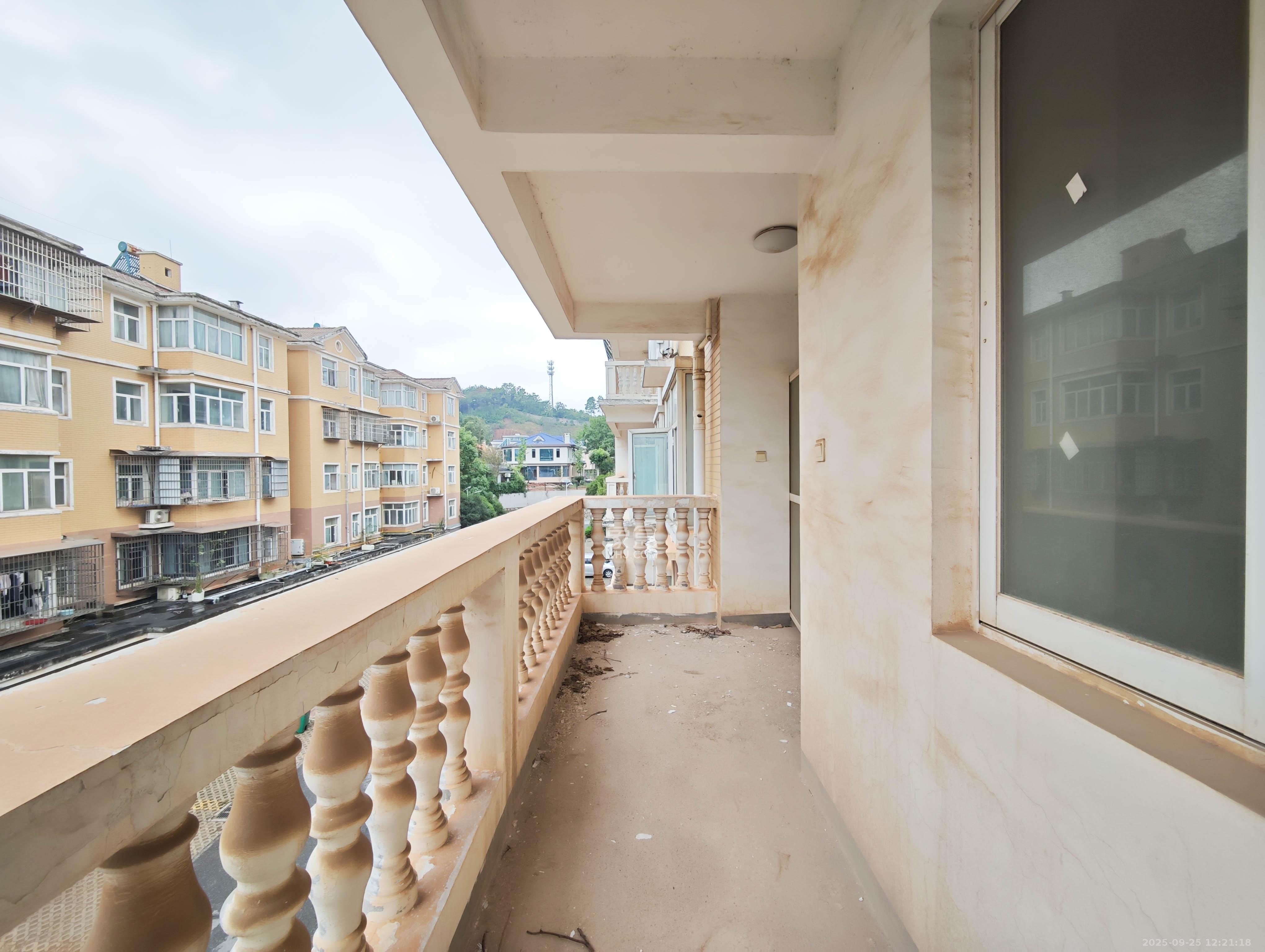 同升湖白竹水乡 3室2厅2卫 55.0万 同升湖白竹水乡 3室2厅2卫 55.0万其他