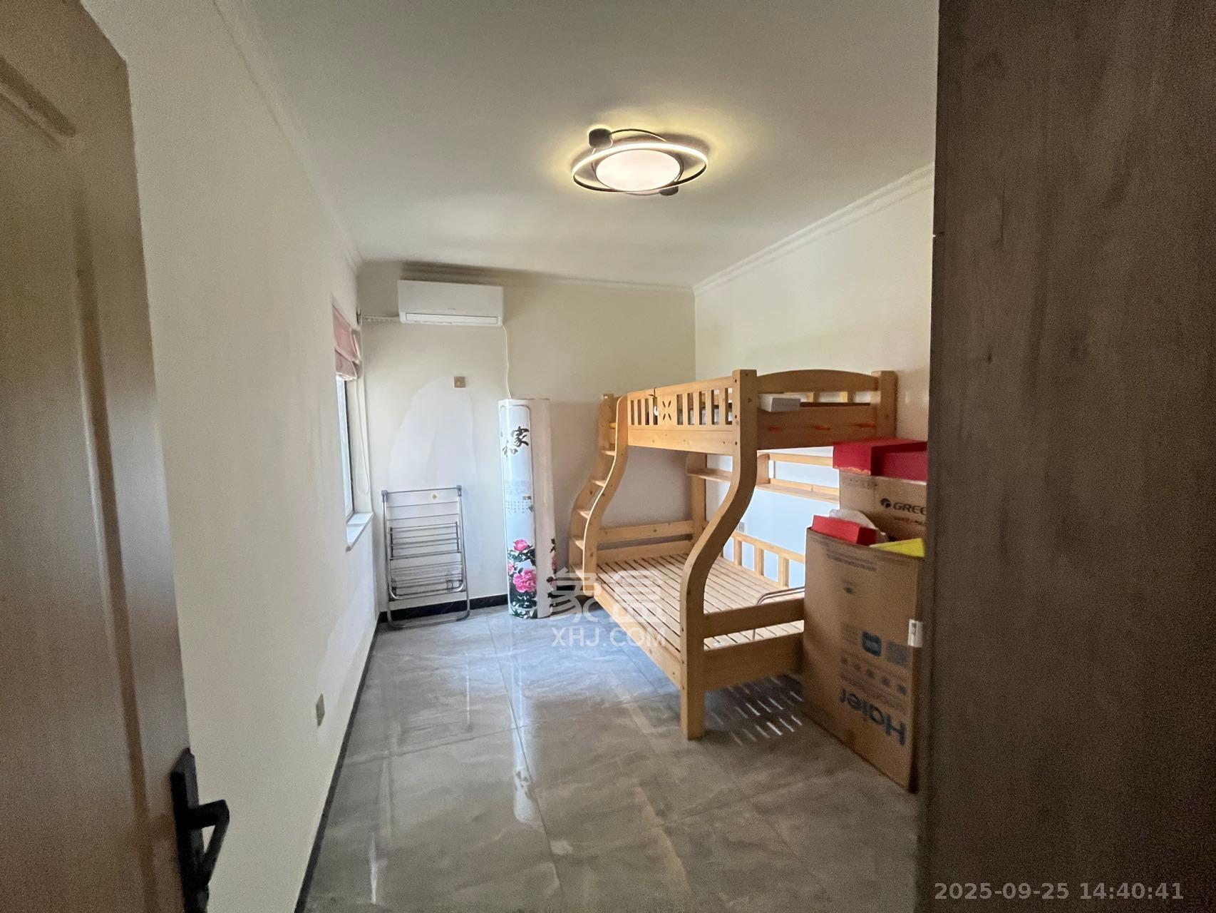 麦芒国际(金恒雅苑) 2室2厅1卫 2200.0元/月 麦芒国际(金恒雅苑) 2室2厅1卫 2200.0元/月室内图