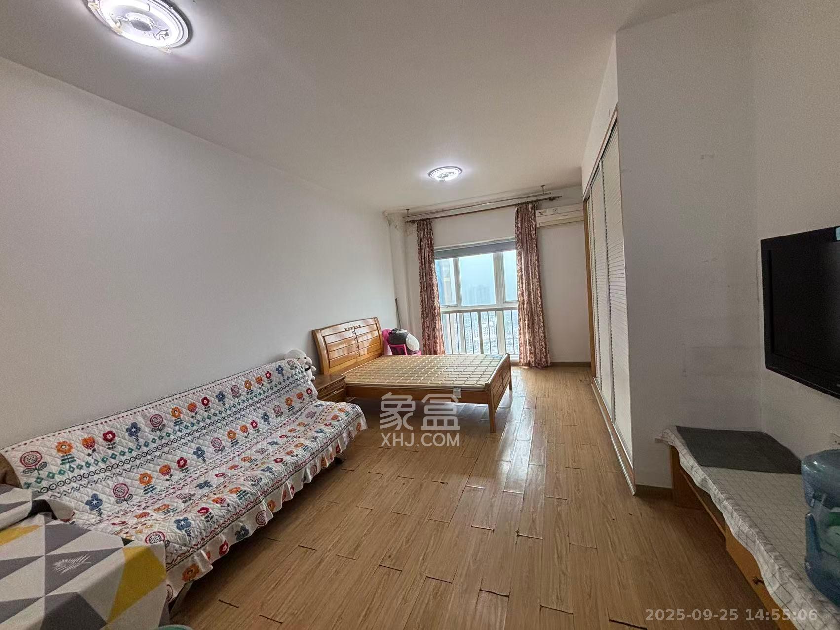 汇富中心 1室1厅1卫 1800.0元/月 汇富中心 1室1厅1卫 1800.0元/月室内图