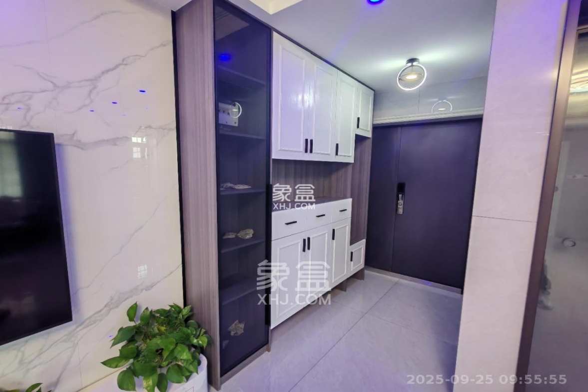 东岸梅园小区 2室2厅1卫 2400.00元/月 东岸梅园小区 2室2厅1卫 2400.00元/月室内图