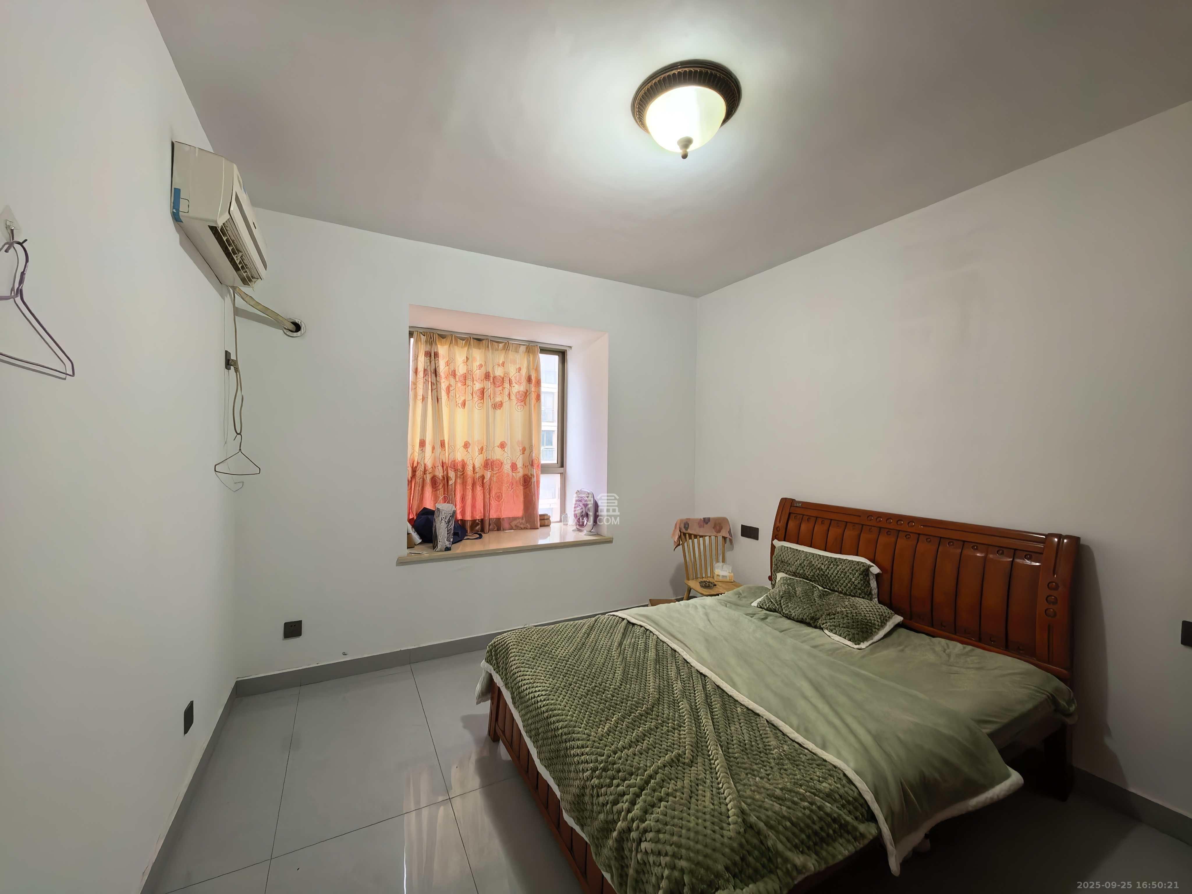 锦湘国际星城二期（锦雅苑）  3室2厅2卫    3100.0元/月室内图