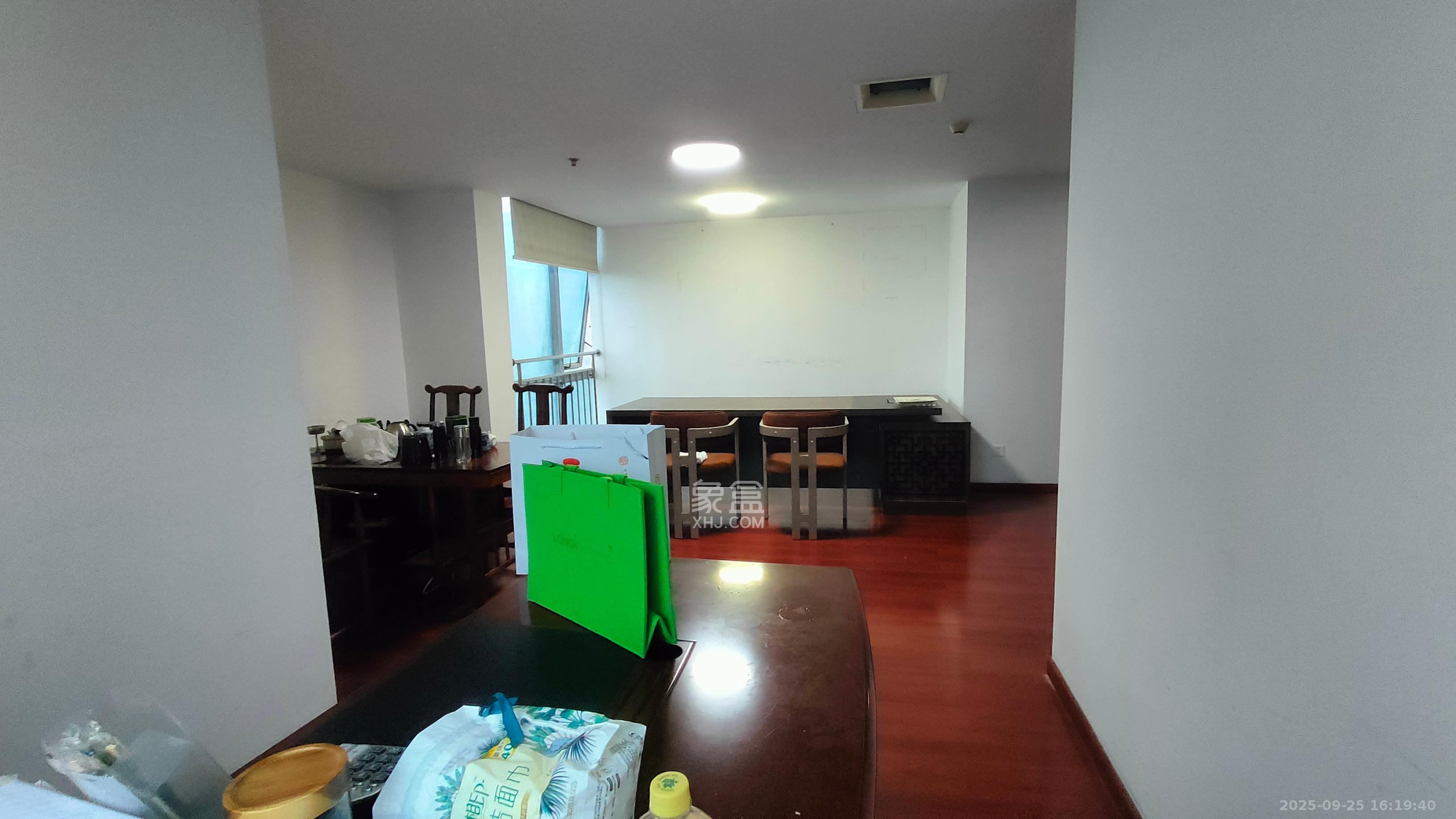 湘商世纪鑫城   638.0㎡      25000.0元/月室内图