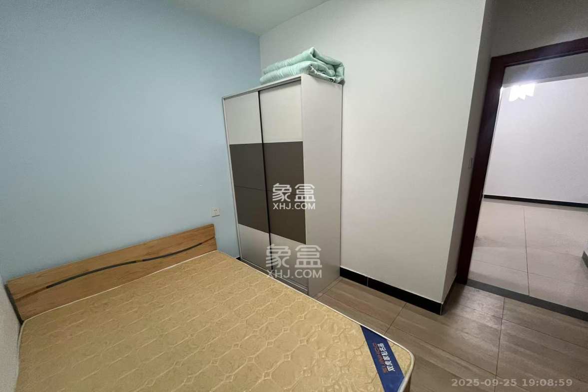 恒基凯旋门三期 2室2厅1卫 1700.0元/月 恒基凯旋门三期 2室2厅1卫 1700.0元/月室内图