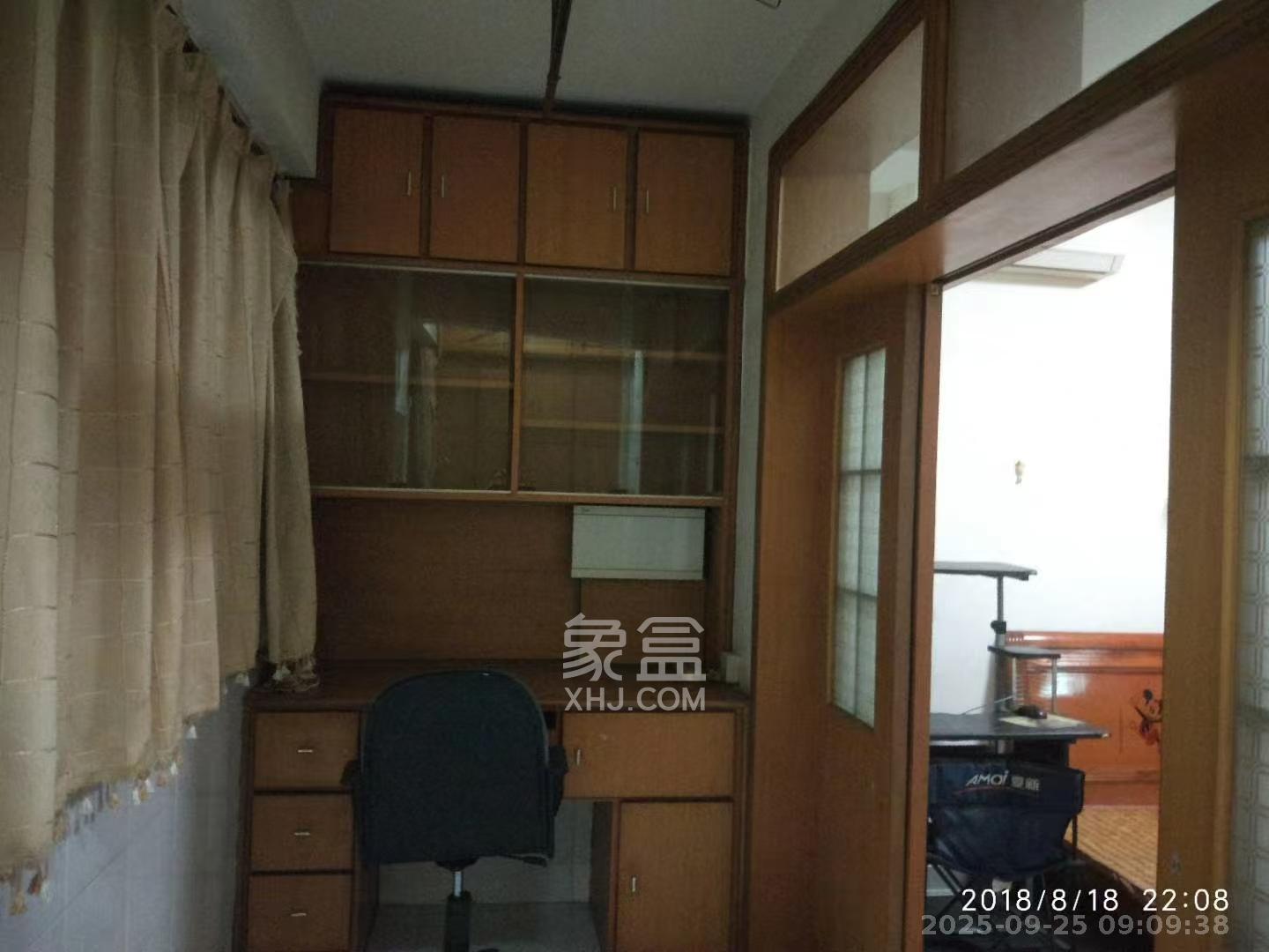 南湖路水工机械厂宿舍 2室1厅1卫 1600.0元/月 南湖路水工机械厂宿舍 2室1厅1卫 1600.0元/月室内图