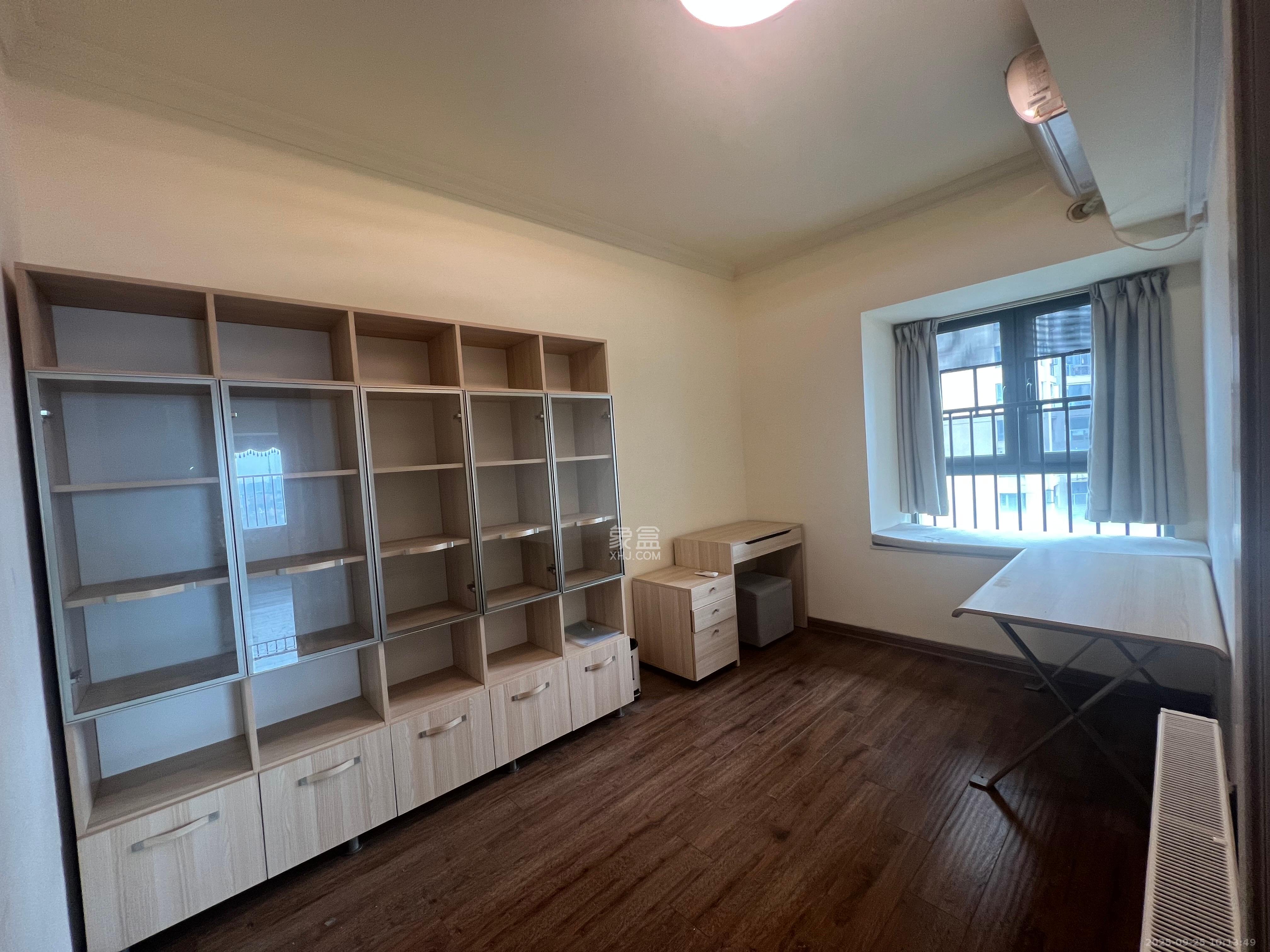 碧桂园威尼斯城 3室2厅2卫 3800.0元/月 碧桂园威尼斯城 3室2厅2卫 3800.0元/月室内图