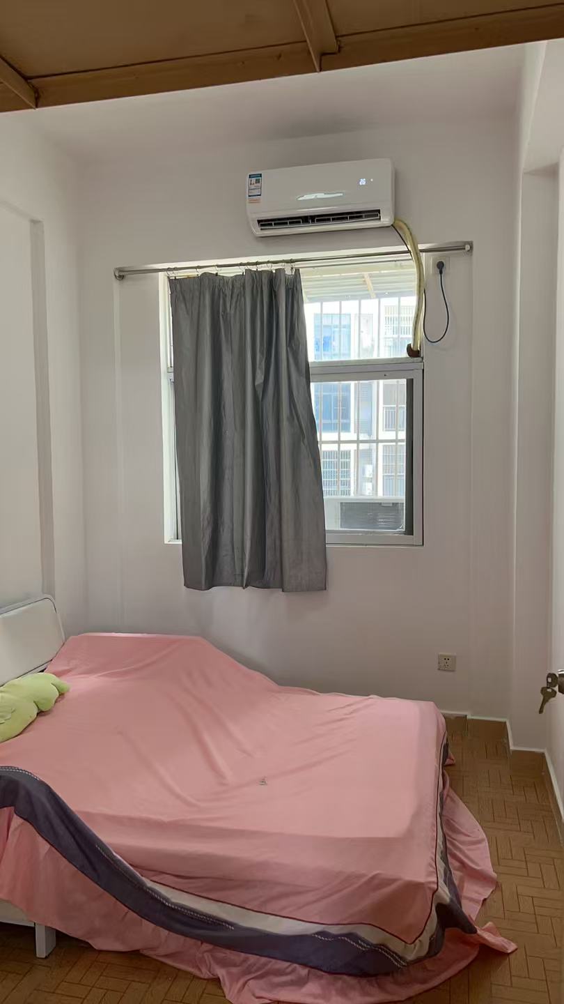 南航部队宿舍(南航小区) 3室1厅1卫 2000.0元/月 南航部队宿舍(南航小区) 3室1厅1卫 2000.0元/月室内图