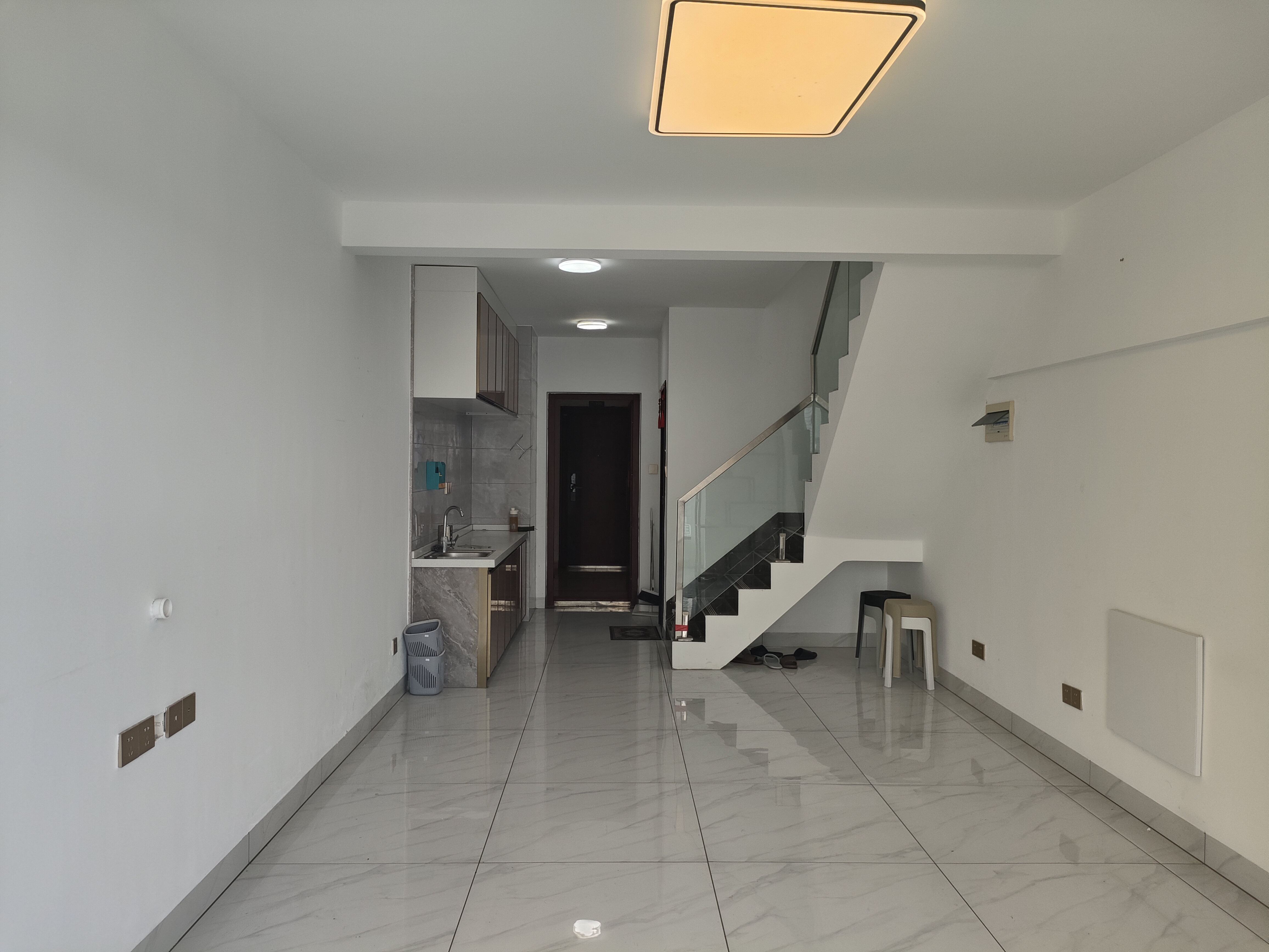 绿地海德公馆 2室2厅2卫 2500.0元/月 绿地海德公馆 2室2厅2卫 2500.0元/月室内图