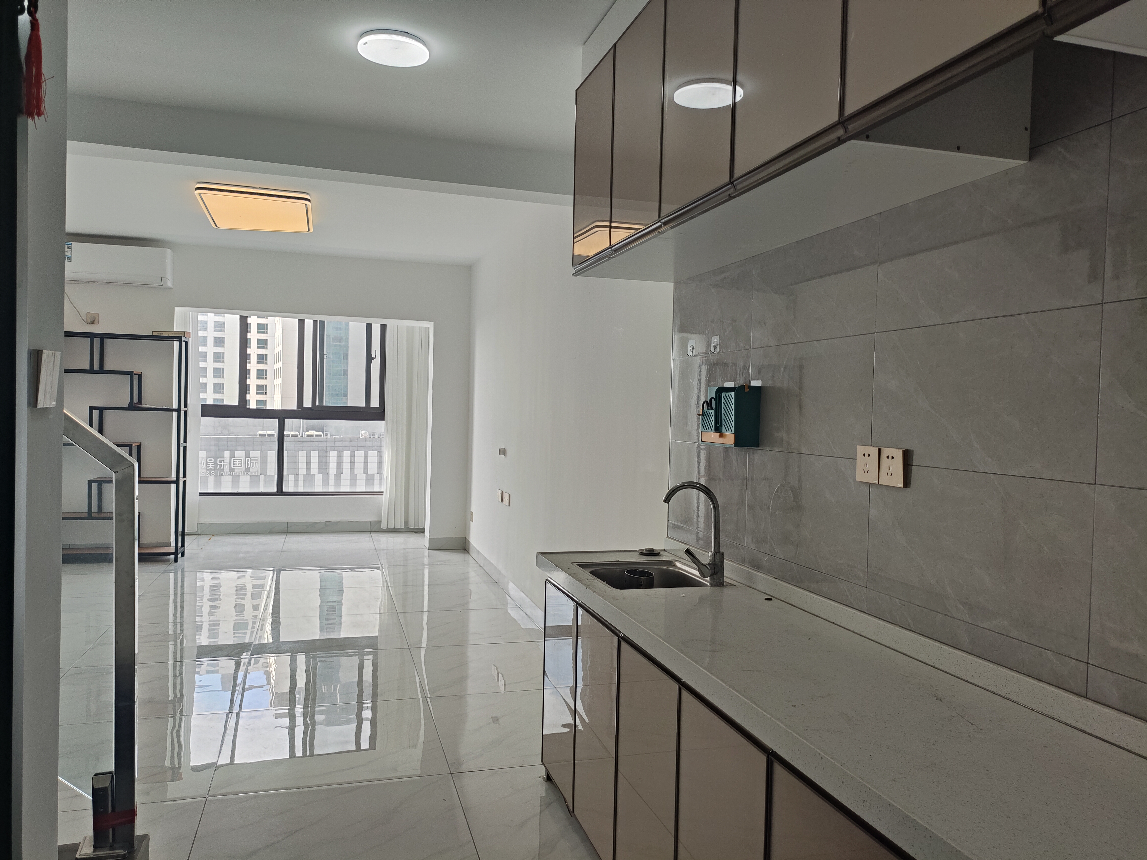 绿地海德公馆 2室2厅2卫 2500.0元/月 绿地海德公馆 2室2厅2卫 2500.0元/月室内图