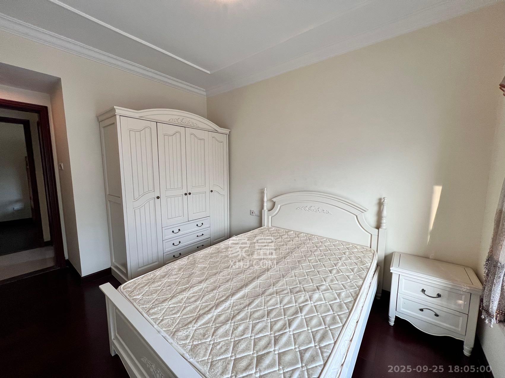 恒大雅苑 2室2厅1卫 2200.0元/月 恒大雅苑 2室2厅1卫 2200.0元/月室内图