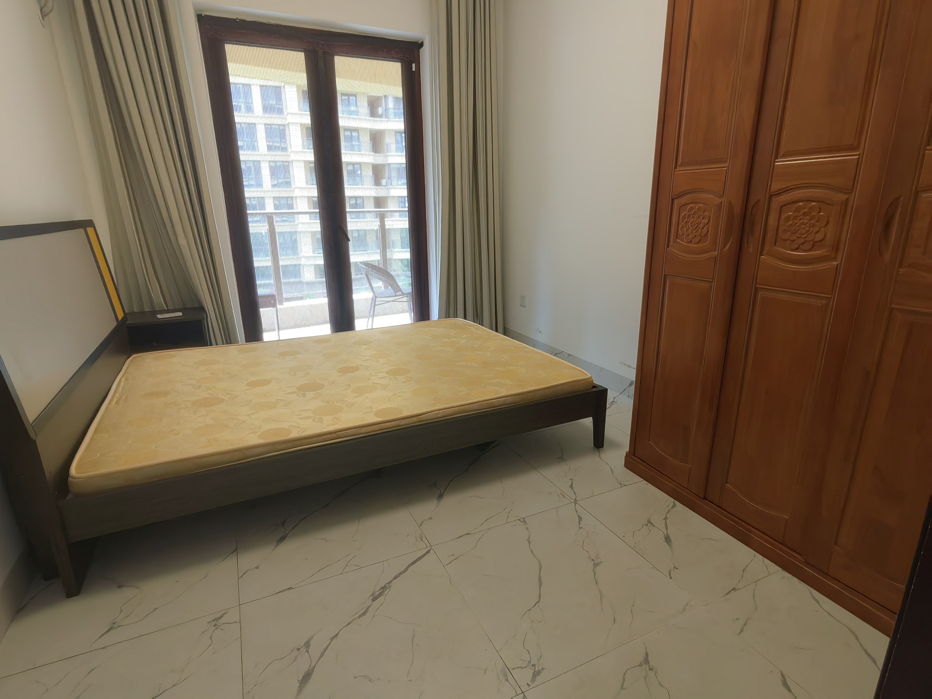 罗曼帝克  3室1厅2卫    2300.0元/月室内图