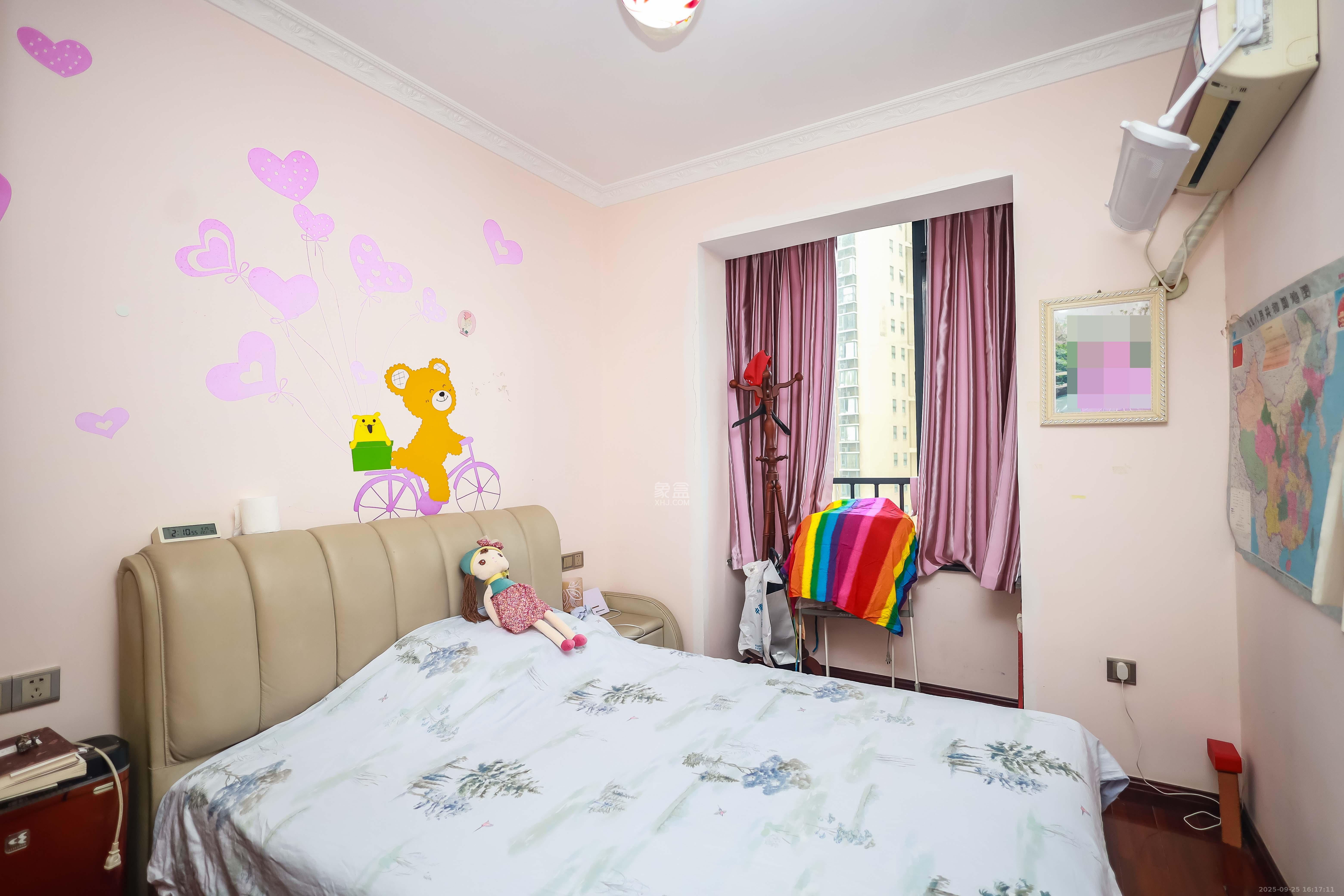 北京御园一二期（国泰嘉园）  4室2厅2卫    162.0万卧室