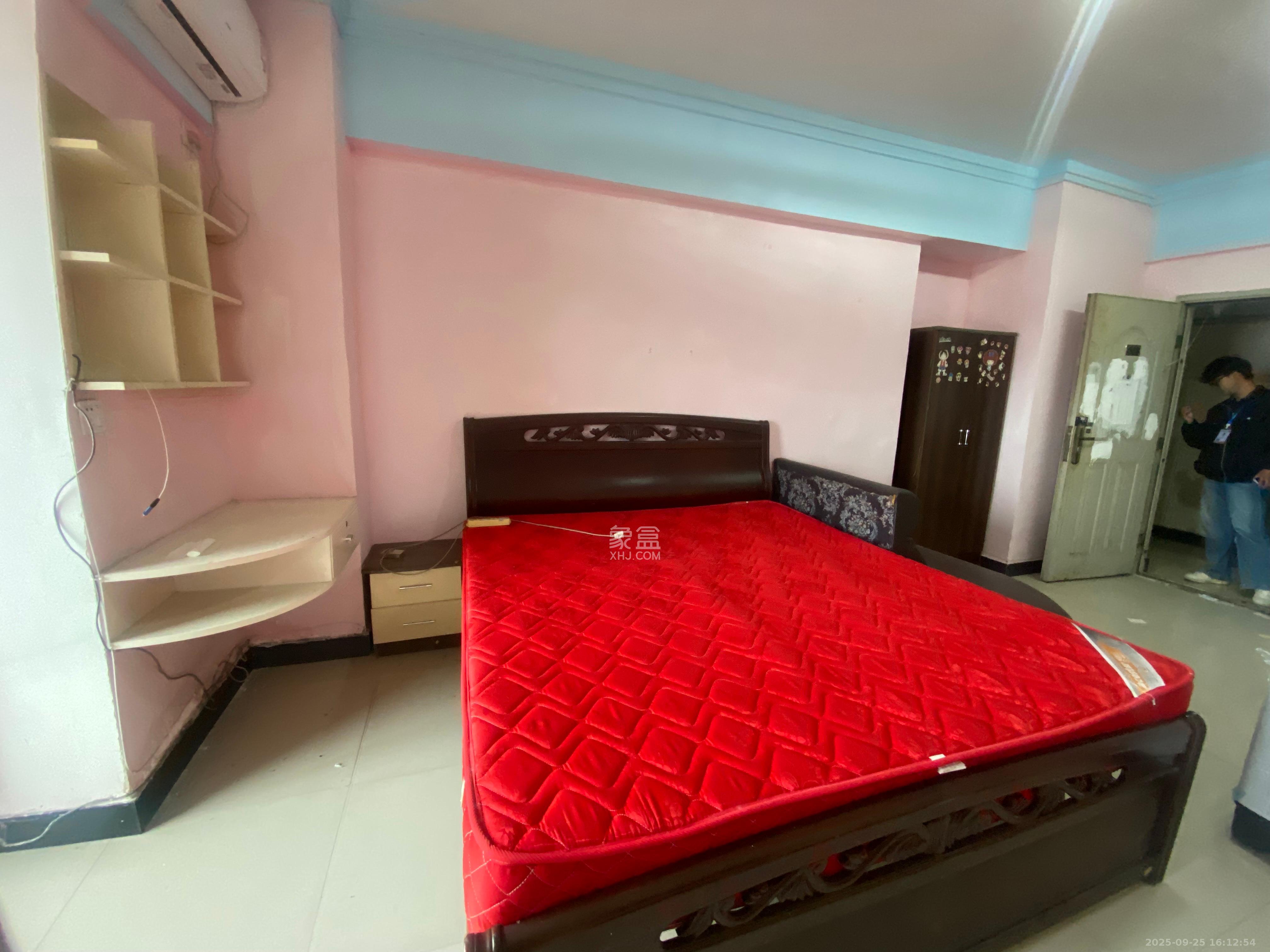 锦华时代 1室1厅1卫 1000.0元/月 锦华时代 1室1厅1卫 1000.0元/月室内图