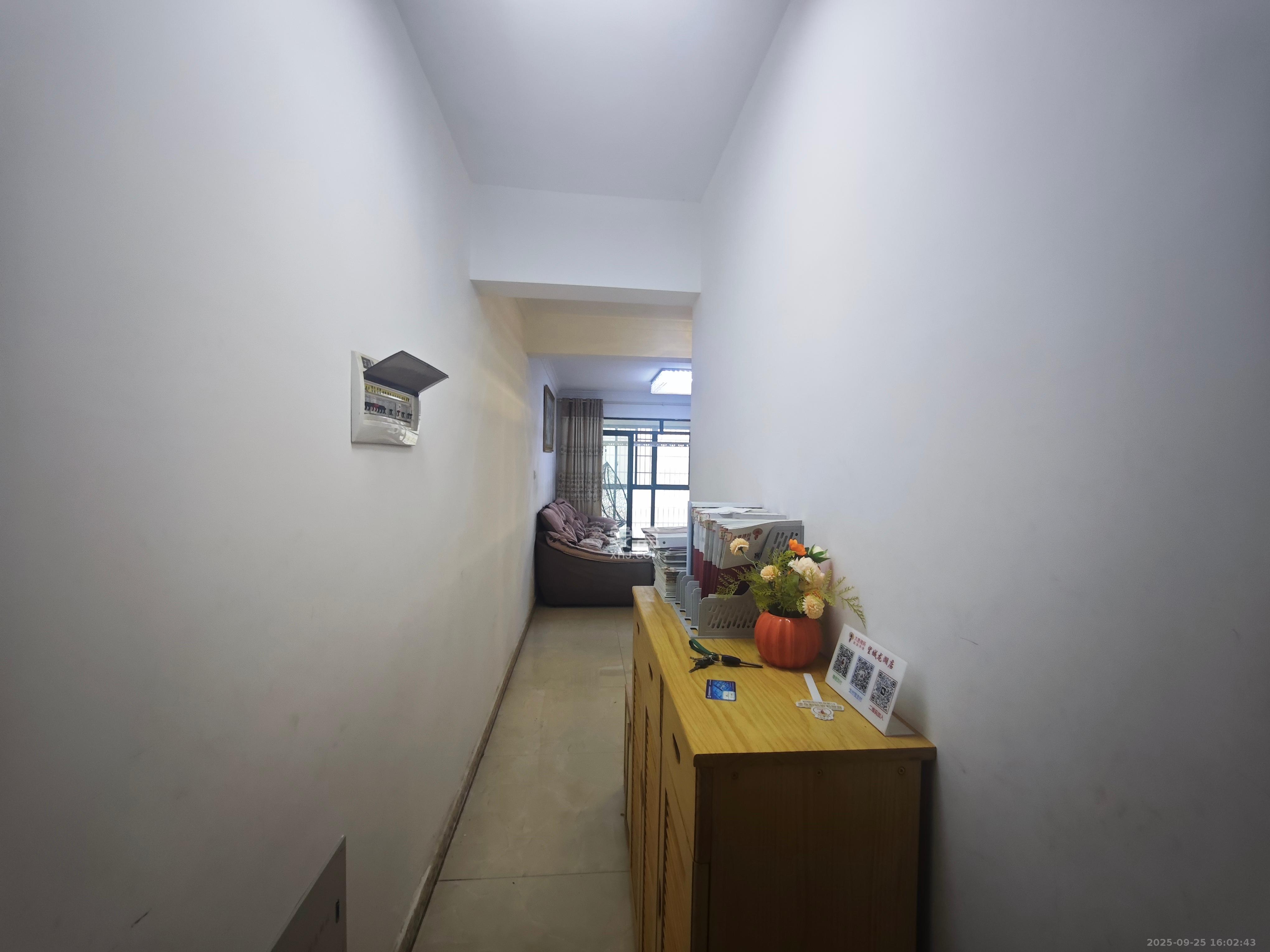 金富星城 3室2厅1卫 1500.0元/月 金富星城 3室2厅1卫 1500.0元/月室内图