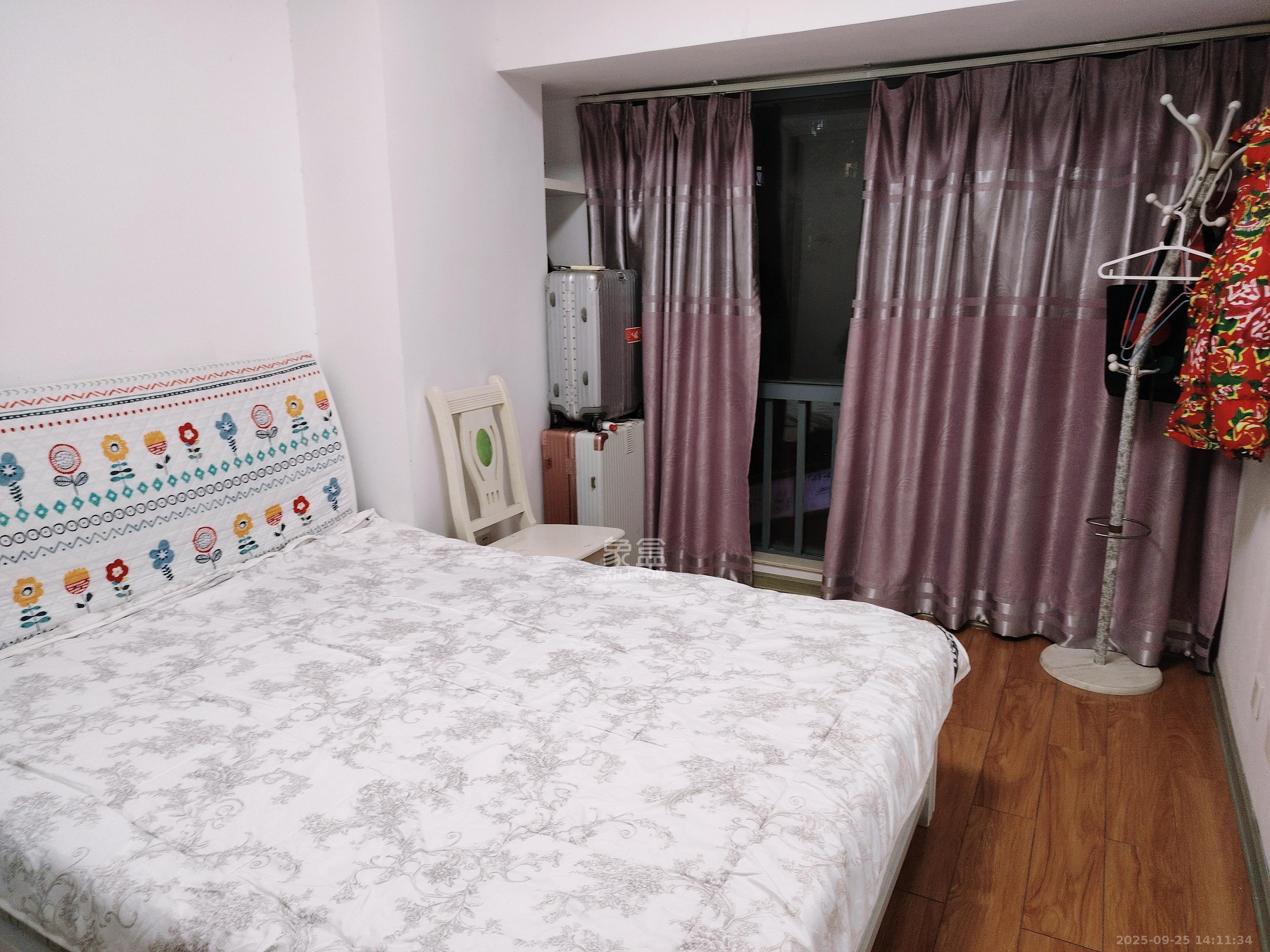 滨江君悦香邸 3室2厅1卫 2900.0元/月 滨江君悦香邸 3室2厅1卫 2900.0元/月室内图