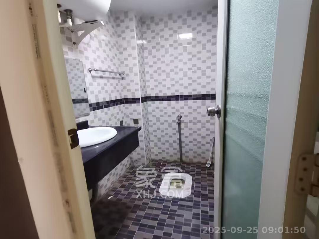 城南郡 1室1厅1卫 1500.0元/月 城南郡 1室1厅1卫 1500.0元/月室内图