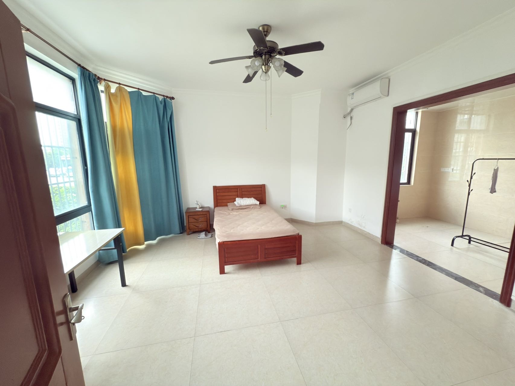 丹玺流泉 8室3厅3卫 12000.0元/月 丹玺流泉 8室3厅3卫 12000.0元/月室内图