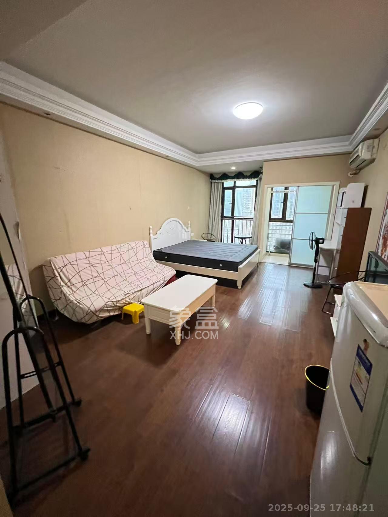 铂宫  1室1厅1卫    2000.0元/月室内图