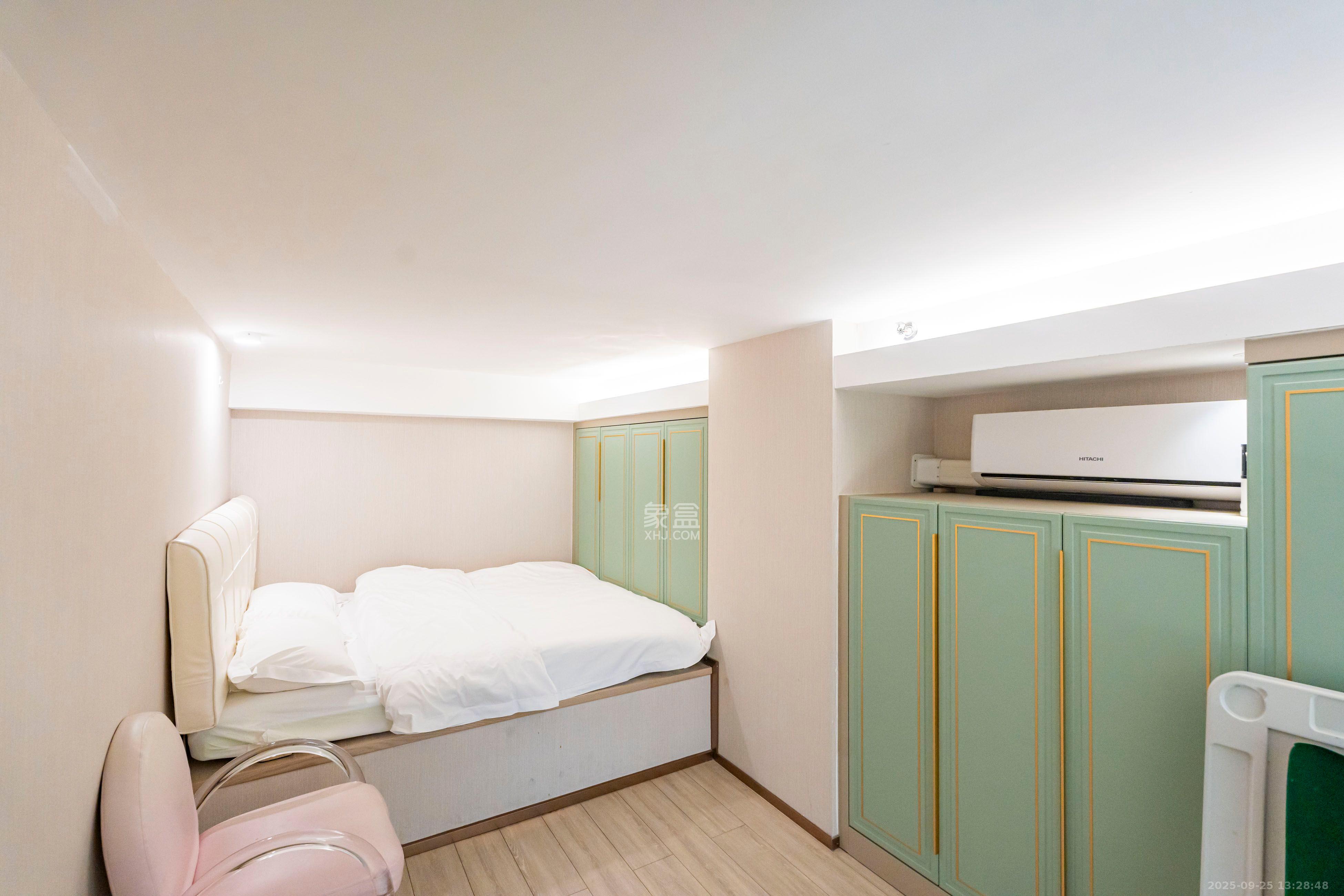 华远华时代 3室2厅1卫 4000.0元/月 华远华时代 3室2厅1卫 4000.0元/月室内图