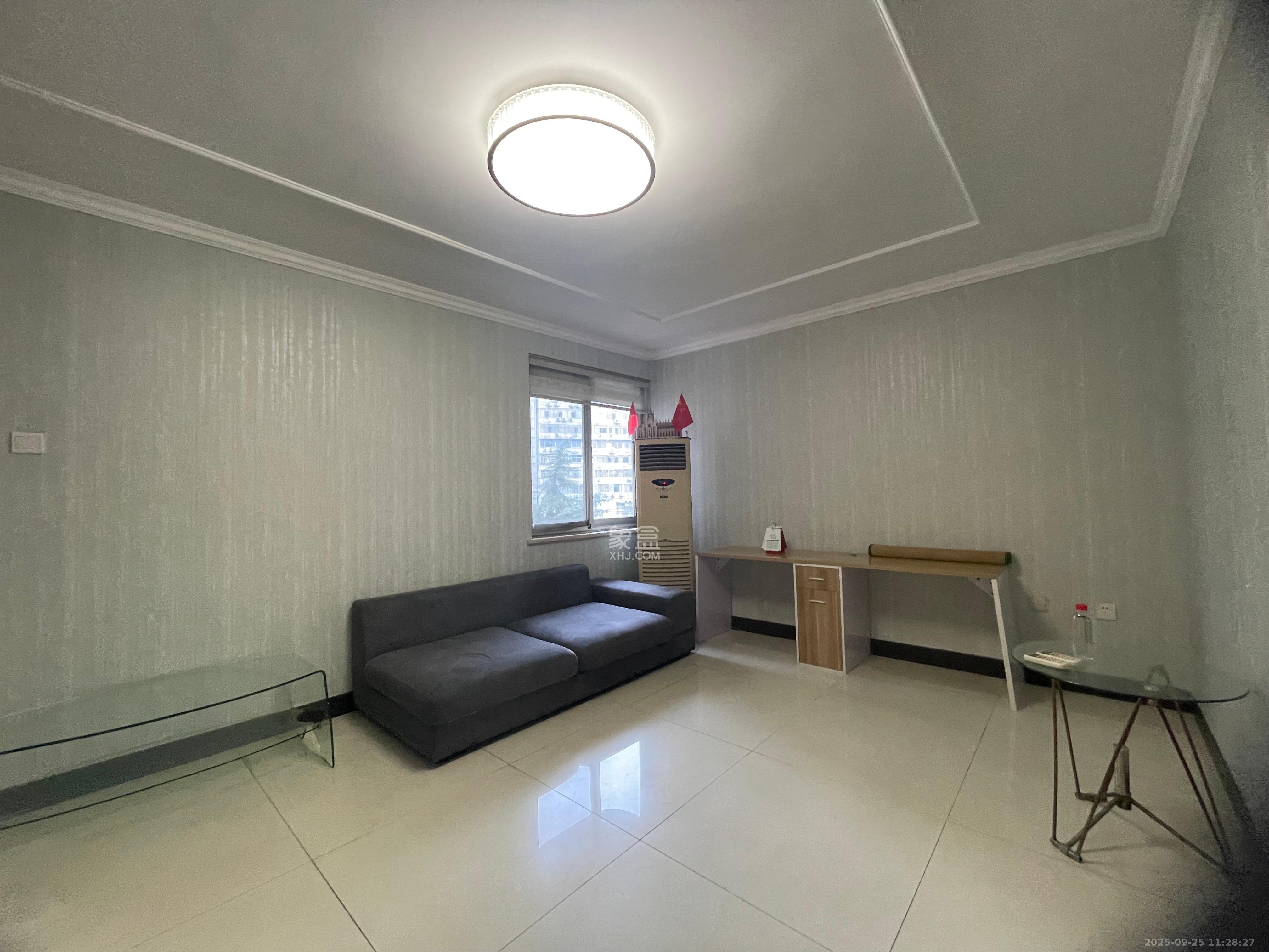 自来水设计公司宿舍 2室2厅1卫 2000.0元/月 自来水设计公司宿舍 2室2厅1卫 2000.0元/月室内图