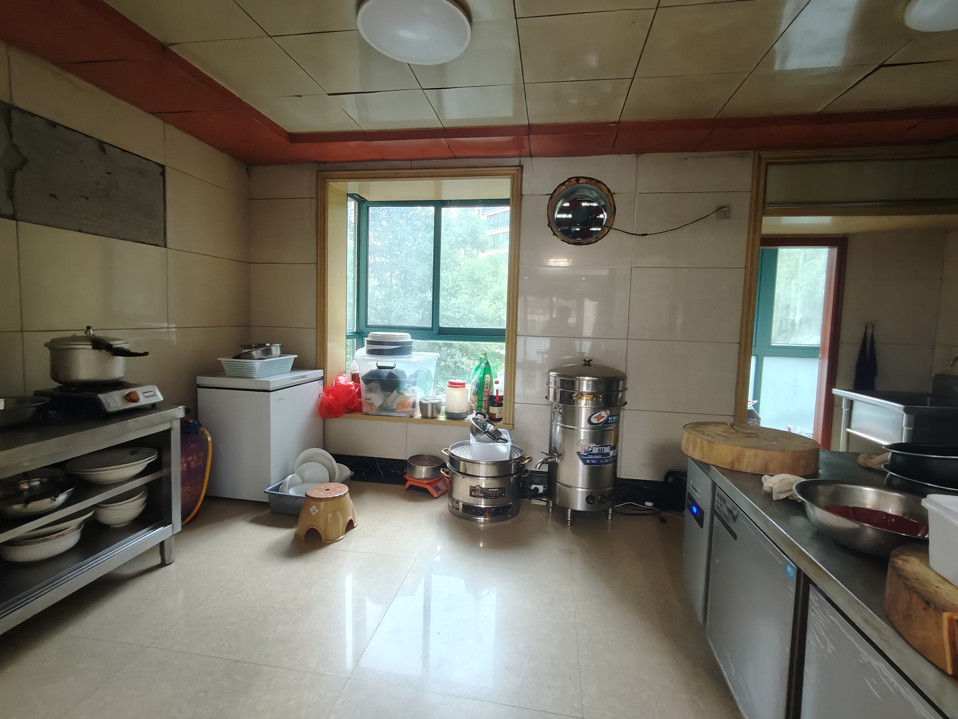 俊景花园  4室2厅2卫    85.0万户型图