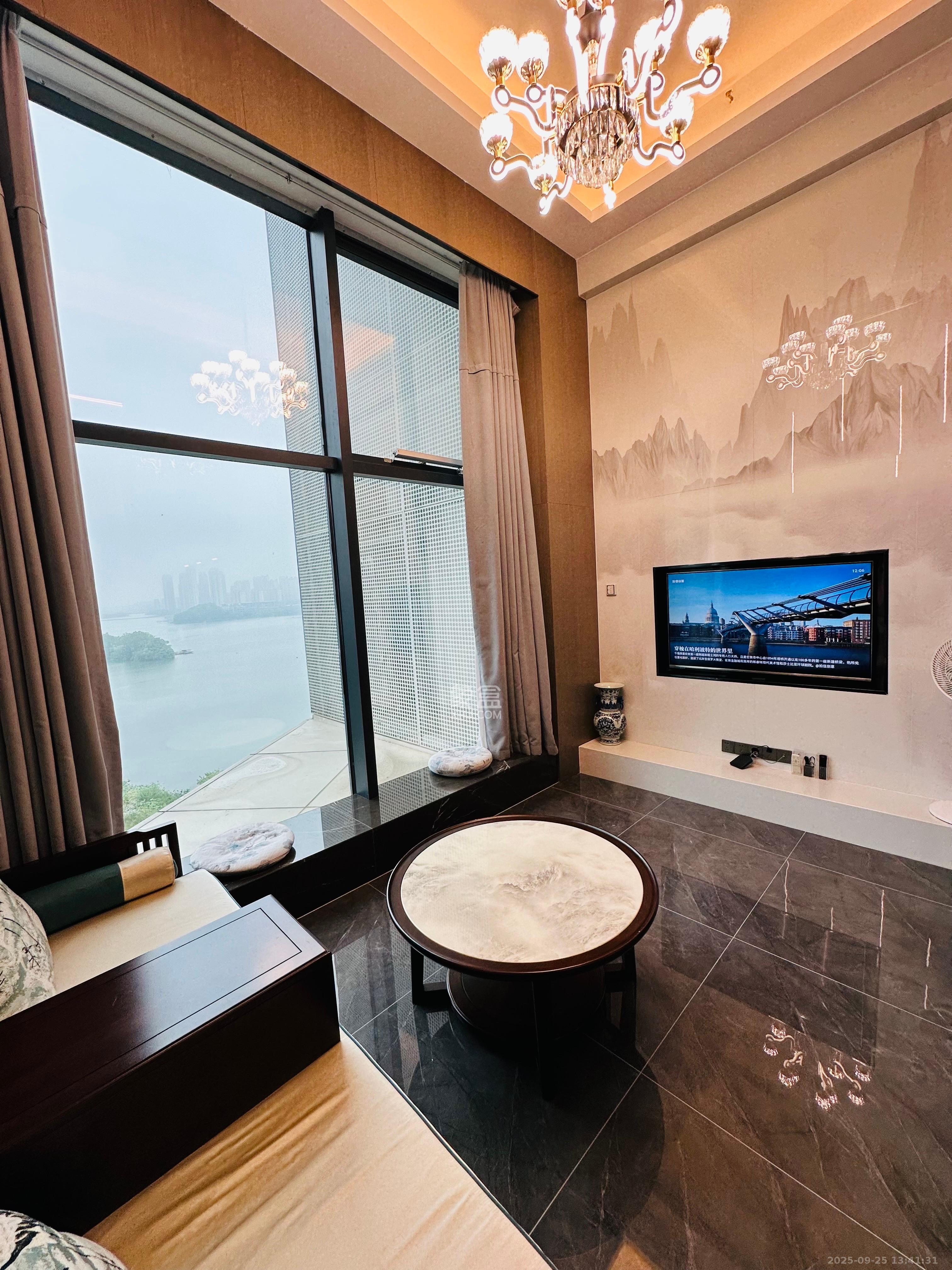 梅溪半岛 1室1厅2卫 3500.0元/月 梅溪半岛 1室1厅2卫 3500.0元/月室内图