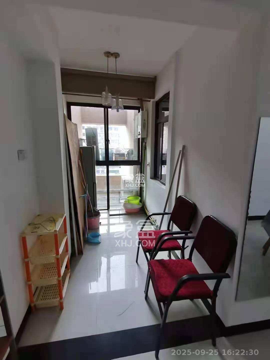 湘域城邦(湘域国际中心) 2室2厅1卫 2900.0元/月 湘域城邦(湘域国际中心) 2室2厅1卫 2900.0元/月室内图