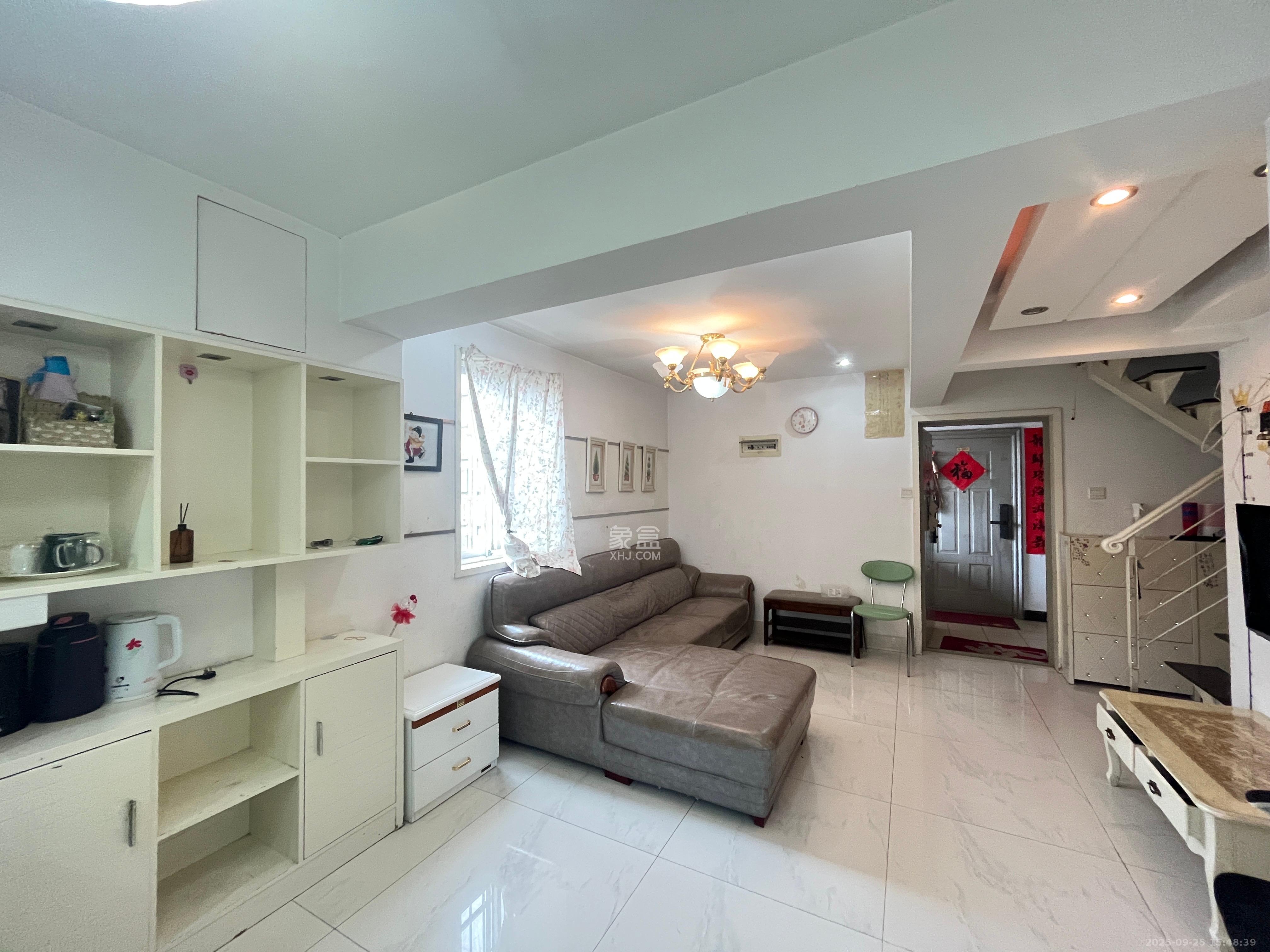 宏景名厦  2室1厅1卫    2100.0元/月 宏景名厦  2室1厅1卫    2100.0元/月室内图