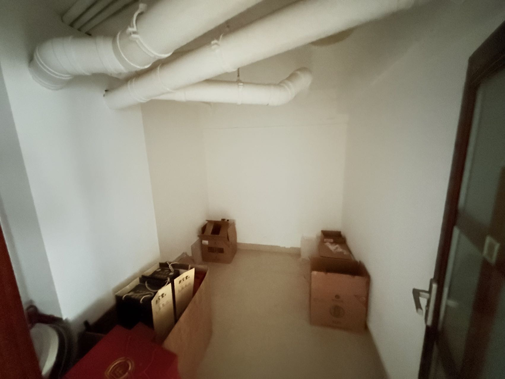 丹玺流泉 8室3厅3卫 12000.0元/月 丹玺流泉 8室3厅3卫 12000.0元/月室内图