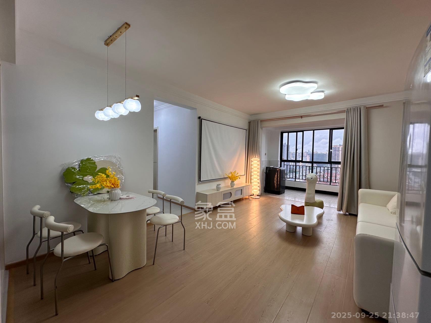 东玺门 2室1厅1卫 3500.0元/月 东玺门 2室1厅1卫 3500.0元/月室内图