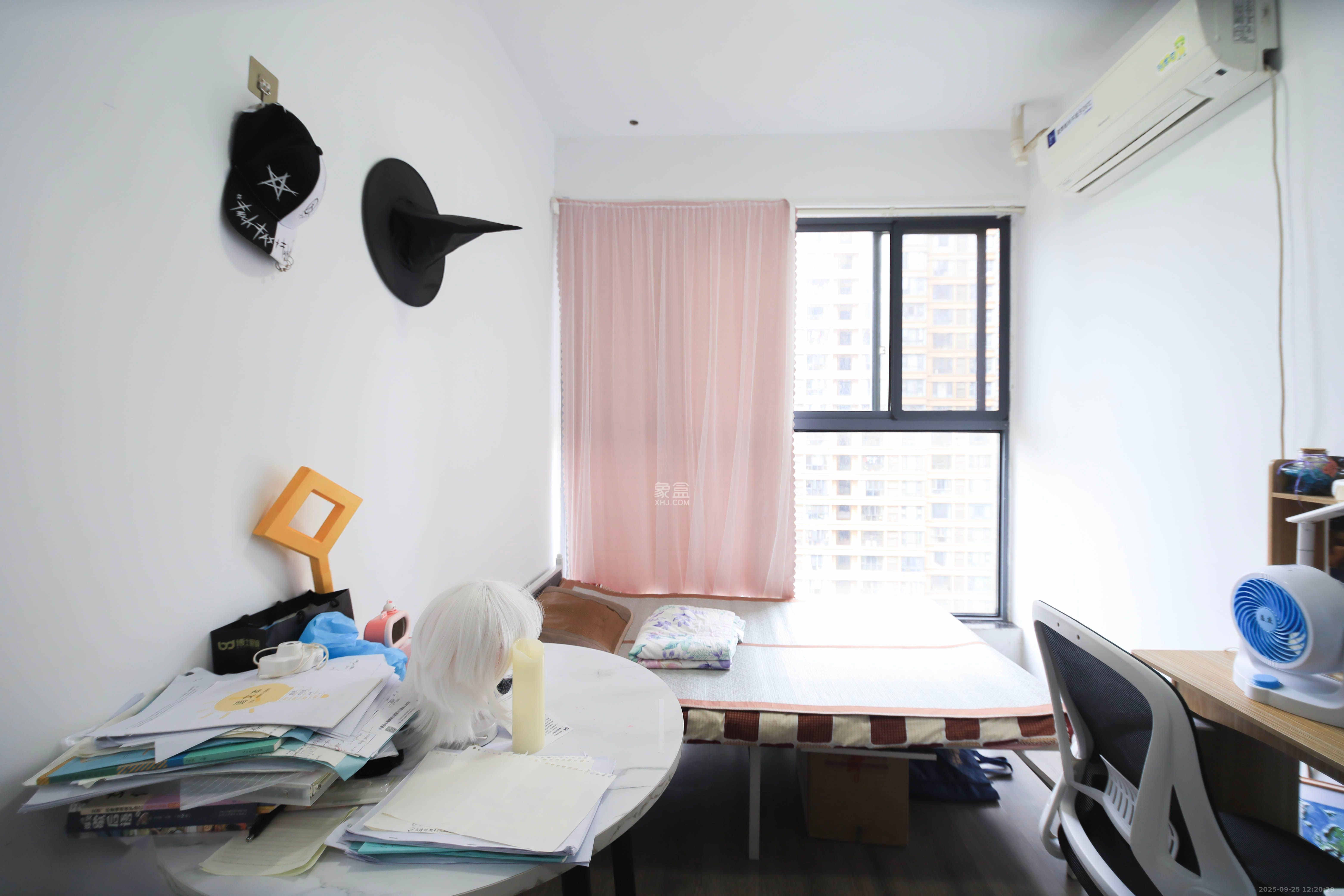 五矿万境水岸二期（五矿万境水岸和苑）  3室2厅1卫    2300.0元/月室内图