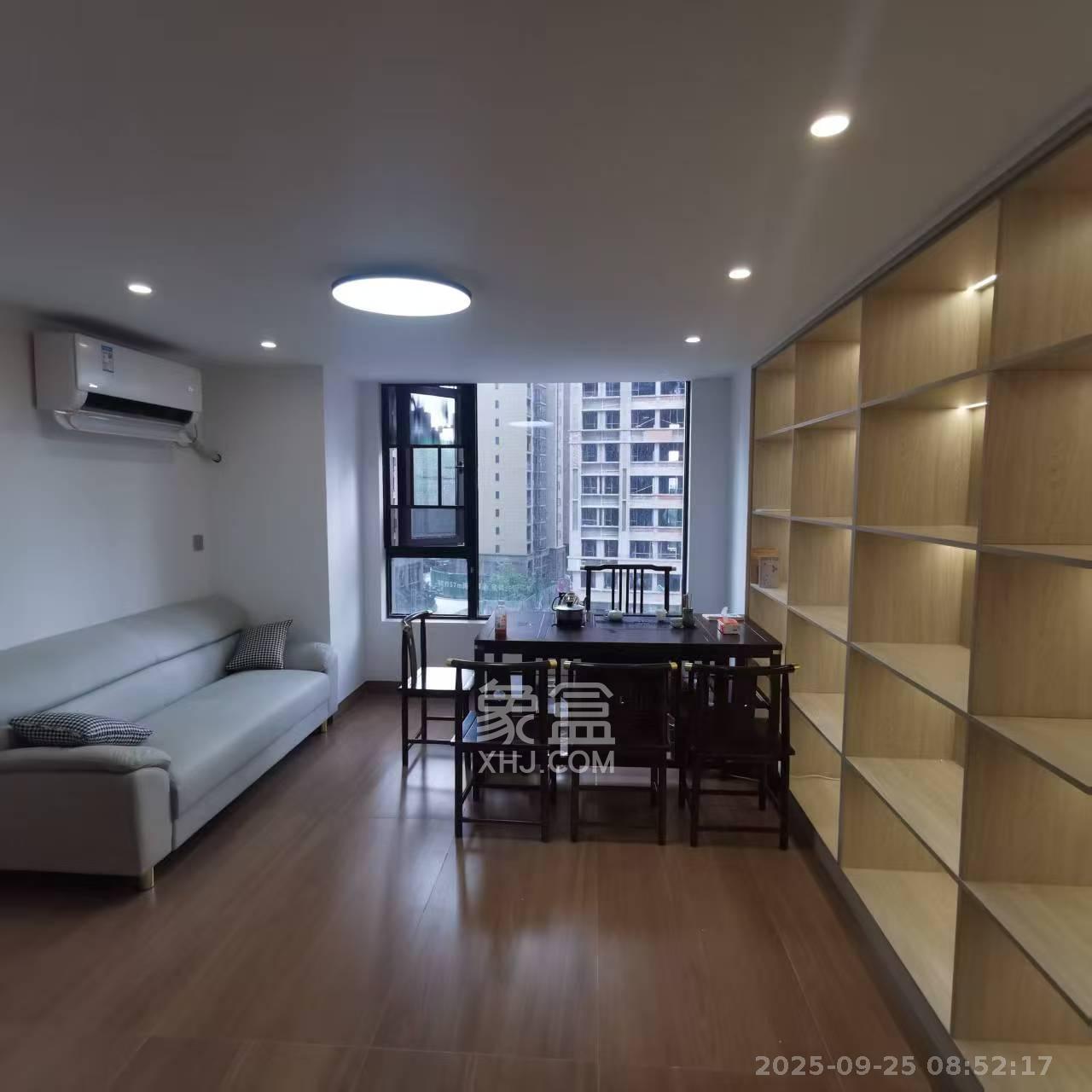 南益名士豪庭 2室1厅1卫 2300.0元/月 南益名士豪庭 2室1厅1卫 2300.0元/月室内图