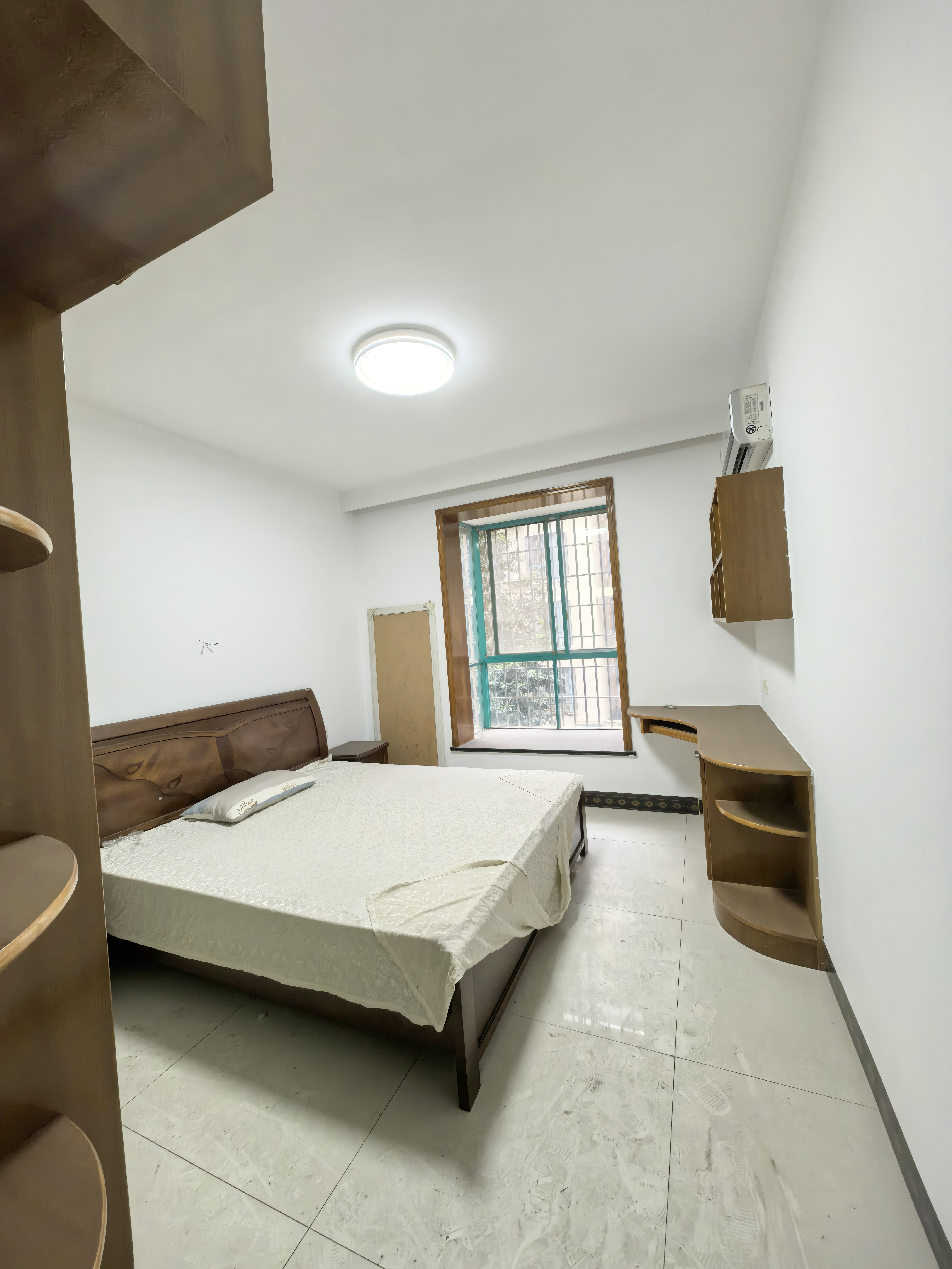 加州阳光小区(吉星阳光) 3室2厅2卫 60.0万 加州阳光小区(吉星阳光) 3室2厅2卫 60.0万客厅