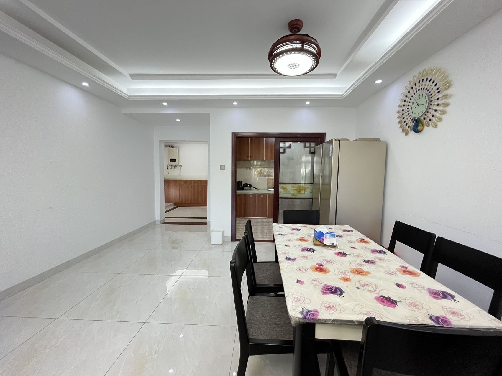 锦江丽都 3室2厅2卫 3500.0元/月 锦江丽都 3室2厅2卫 3500.0元/月室内图